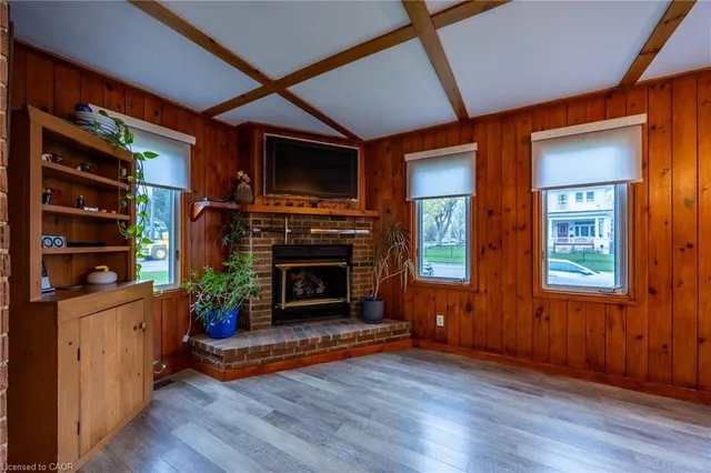 124 First Ave, Port Dover 5