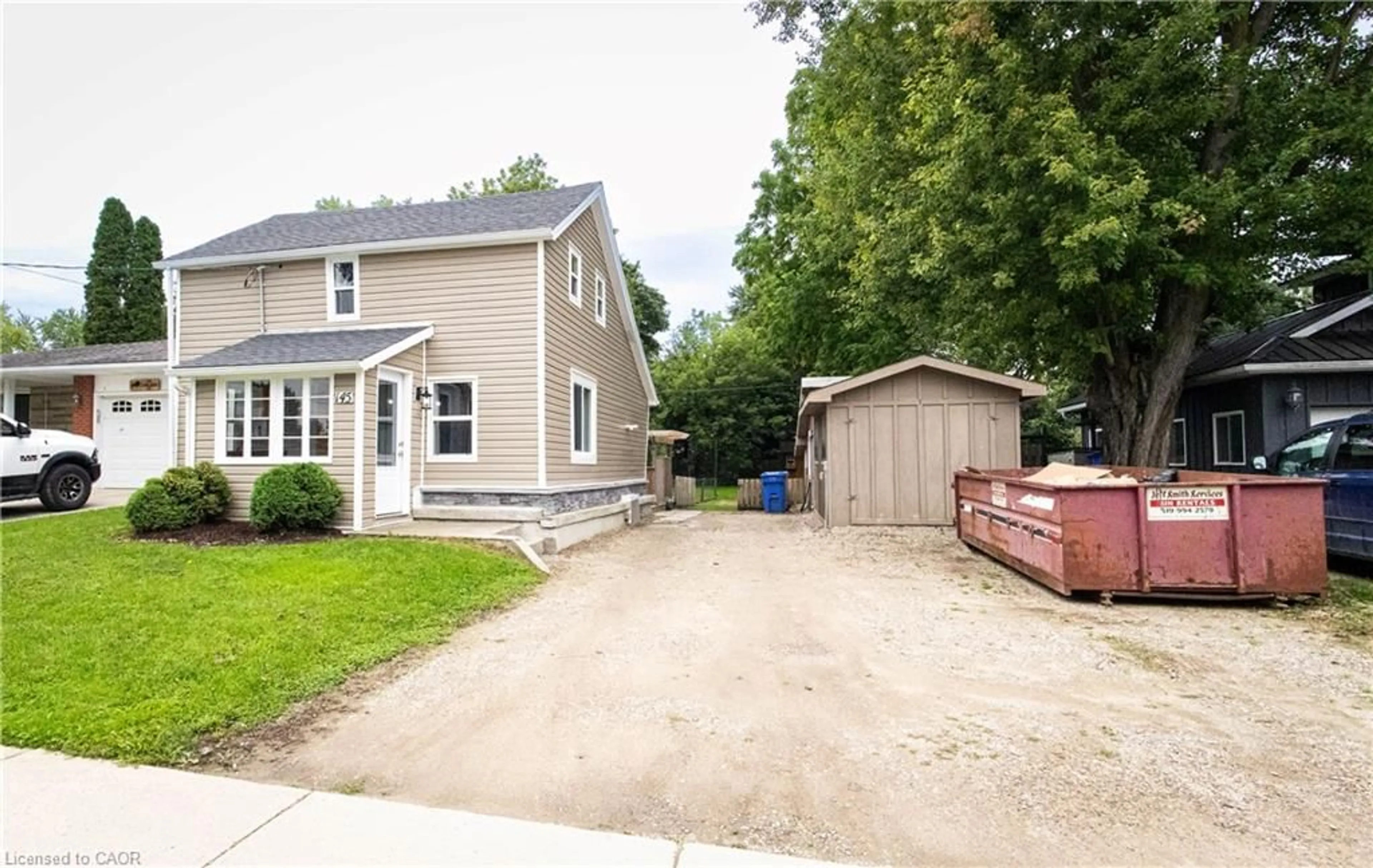 A pic from outside/outdoor area/front of a property/back of a property/a pic from drone, street for 145 Adelaide St, Arthur Ontario N0G 1A0