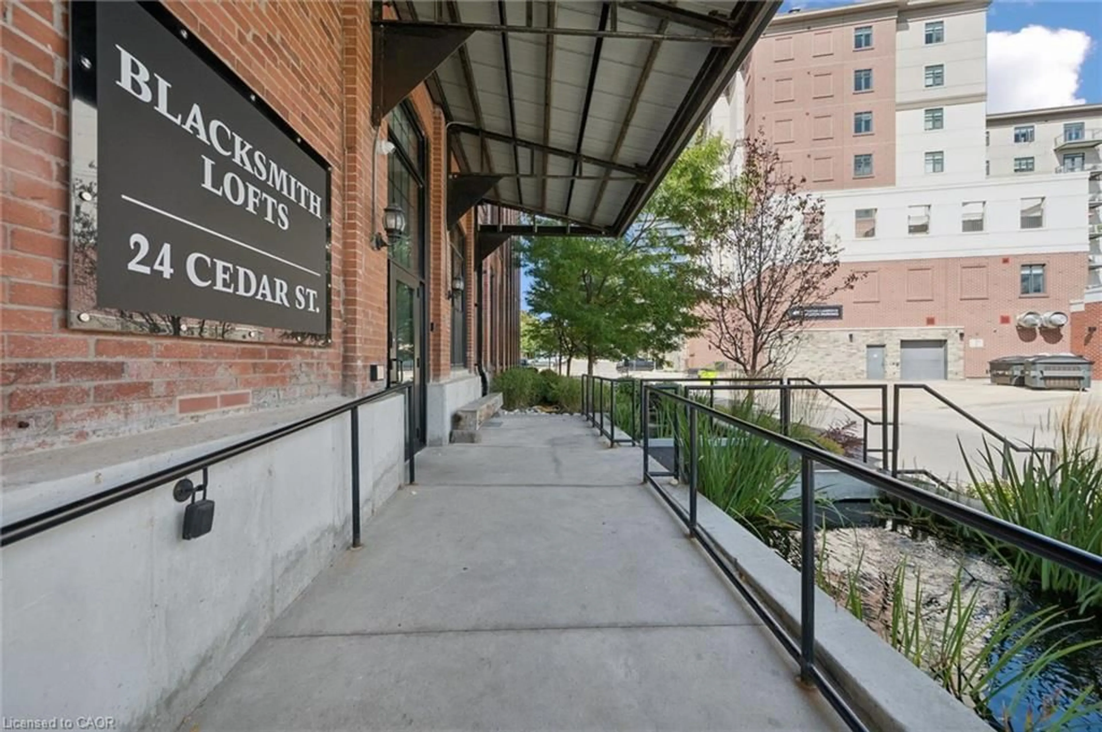 Patio, street for 24 Cedar St #106, Cambridge Ontario N1S 0B2