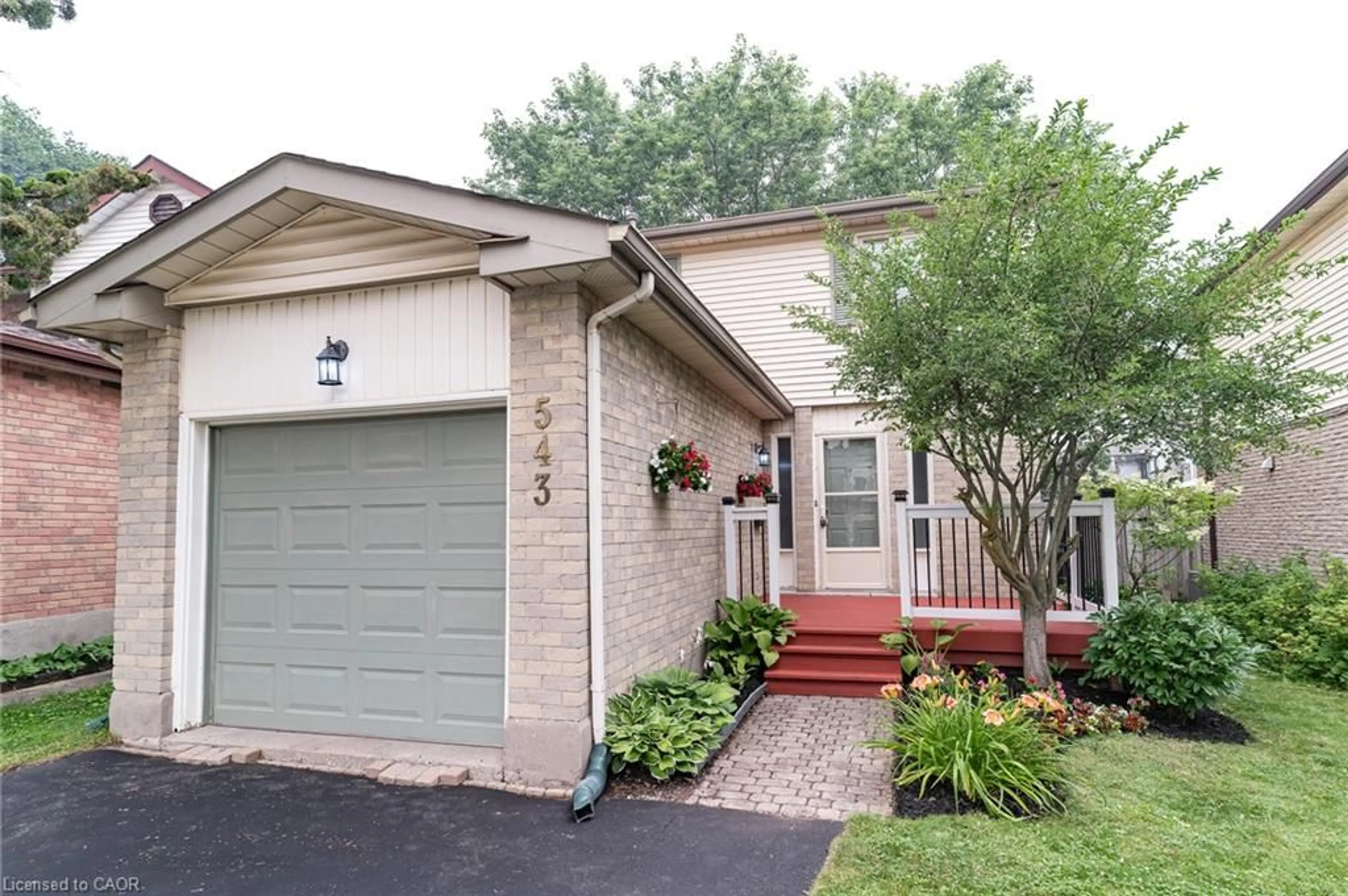 Home with brick exterior material, street for 543 Drummerhill Cres, Waterloo Ontario N2T 1G3