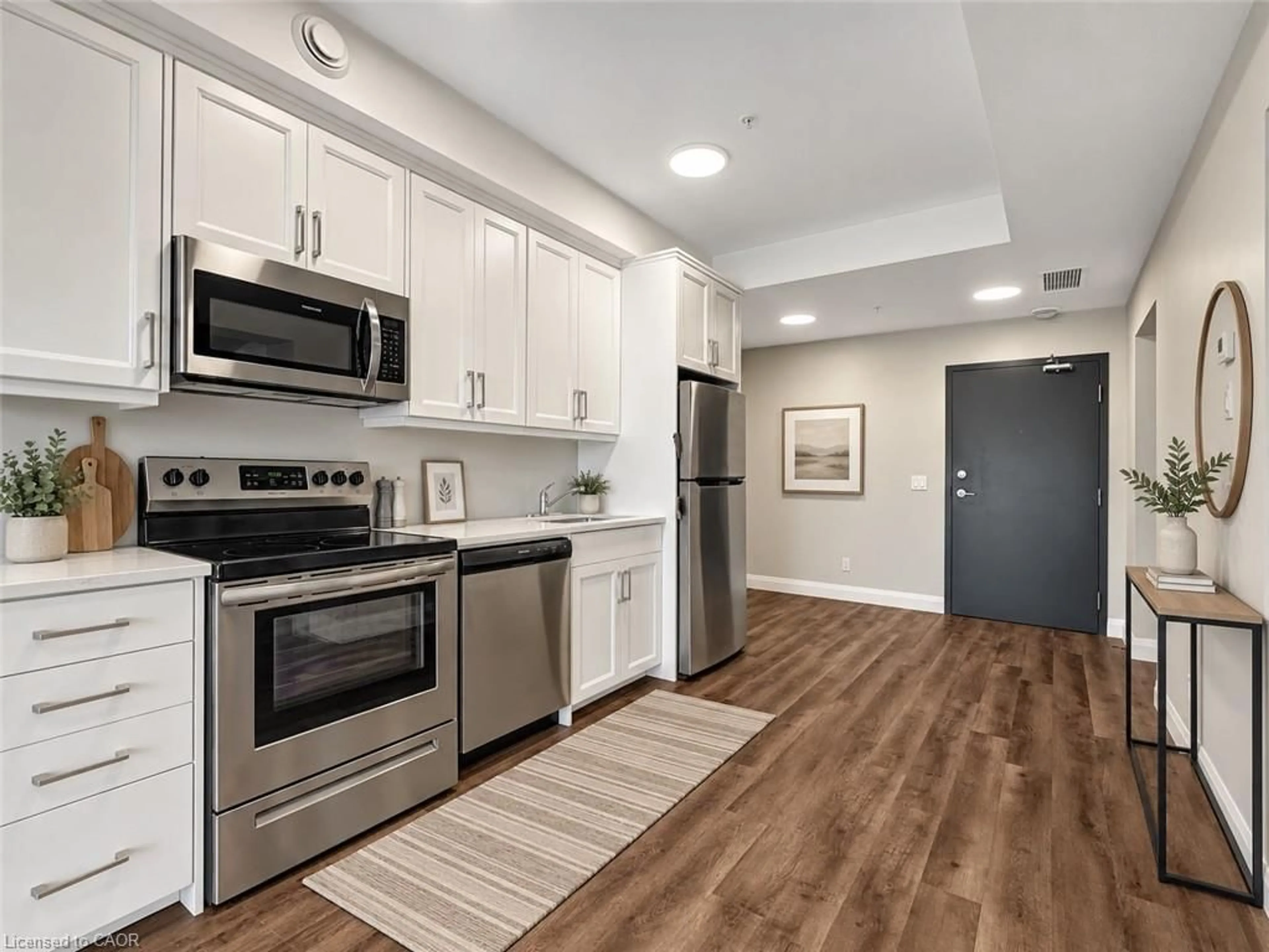Standard kitchen, unknown for 64 Main St #106, Hagersville Ontario N0A 1H0