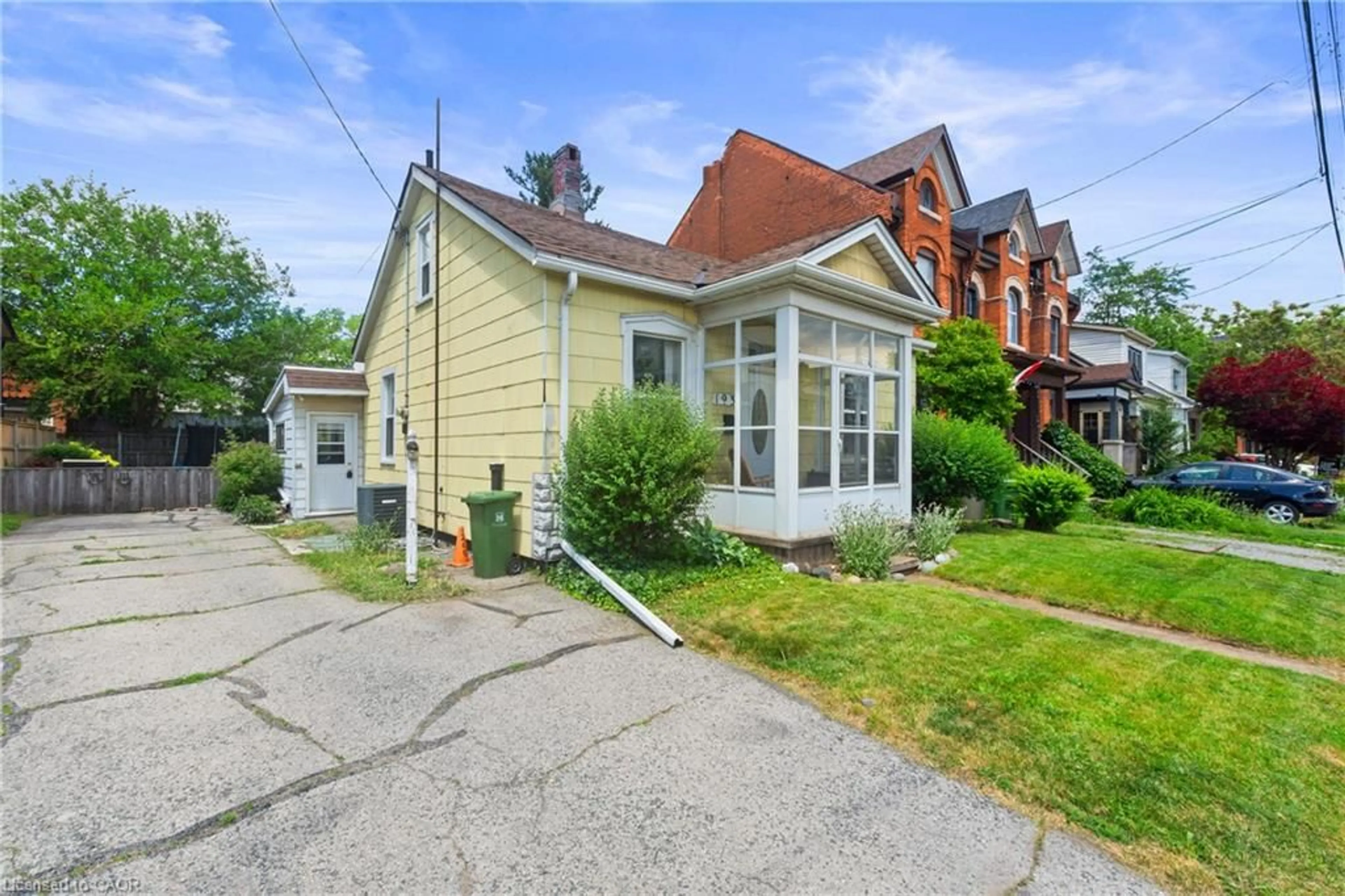 Unknown for 193 Locke St, Hamilton Ontario L8R 3B1