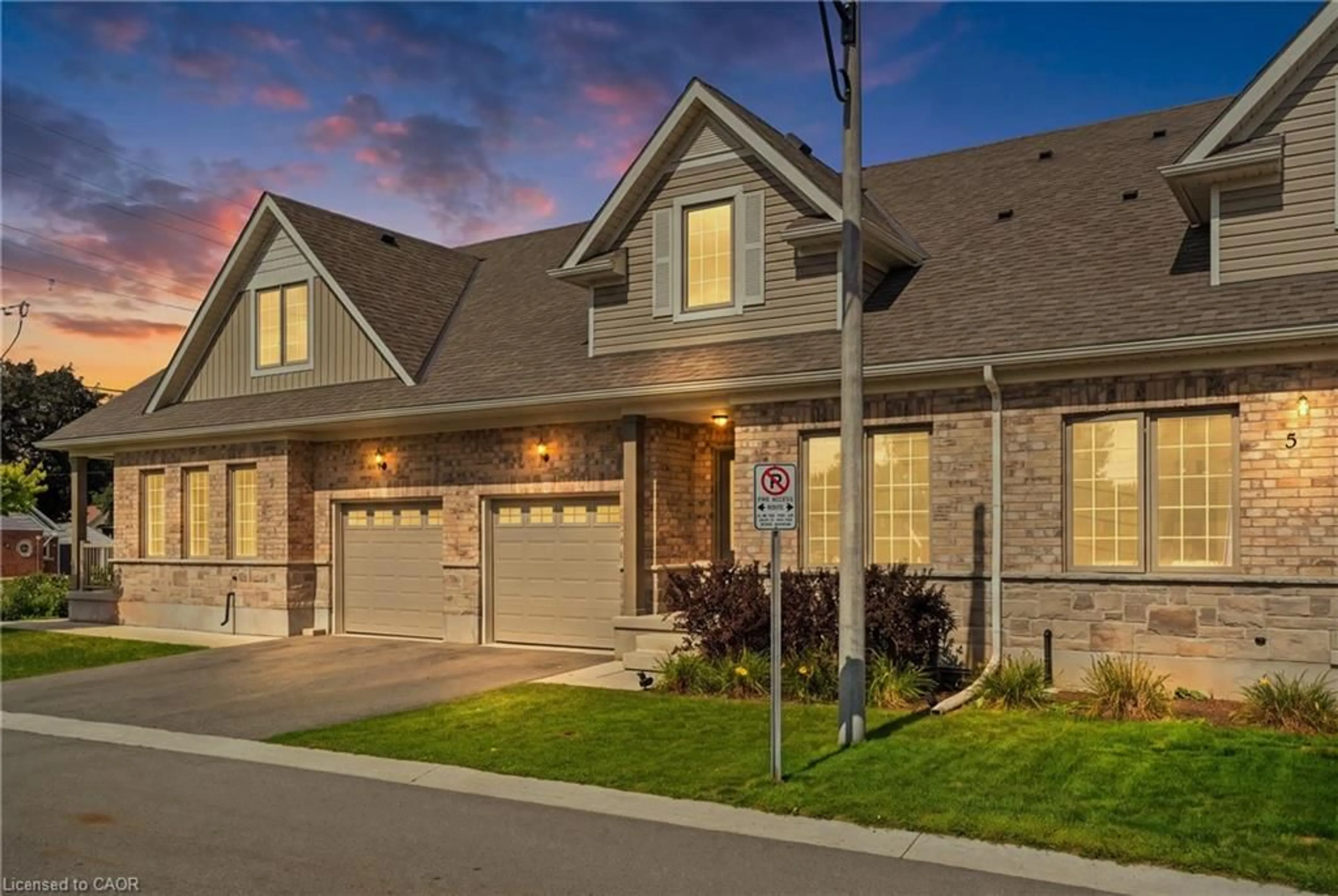 Home with brick exterior material, street for 3 Braida Lane, Halton Hills Ontario L7J 0B7