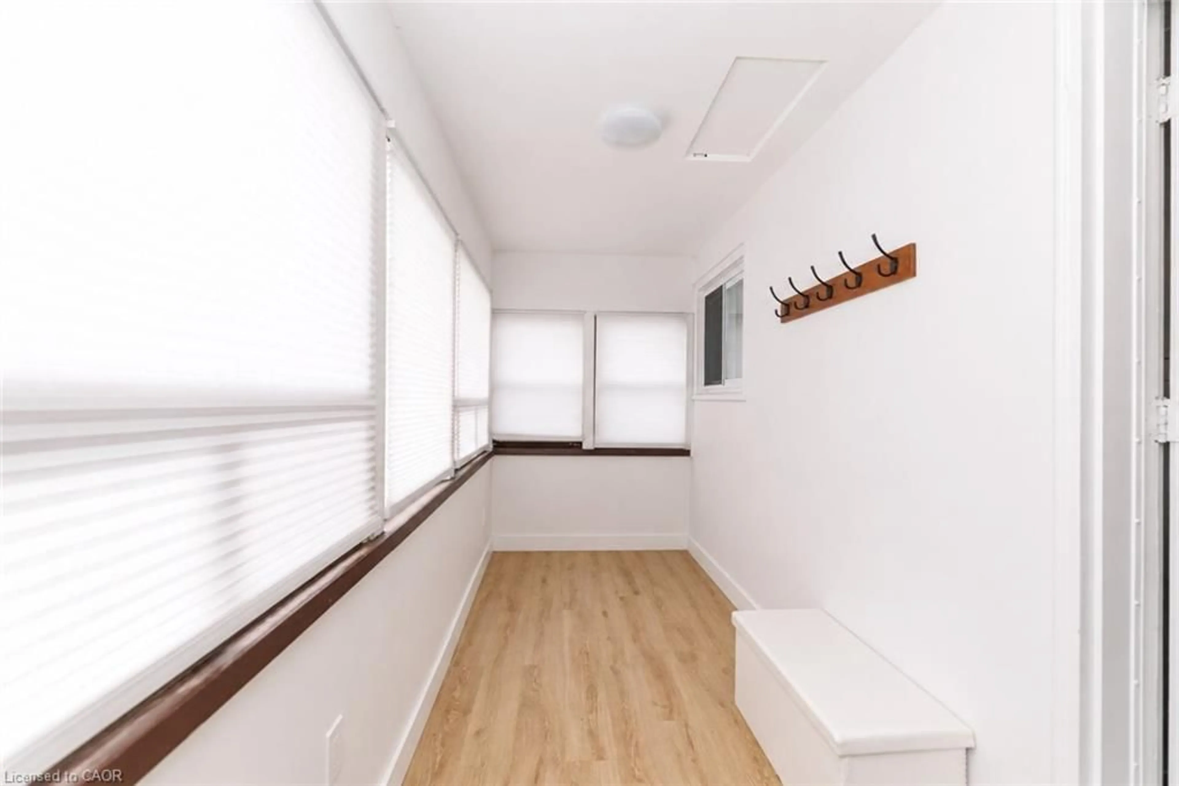 A pic of a room for 13 & 15 Duncan St, Welland Ontario L3B 2C5