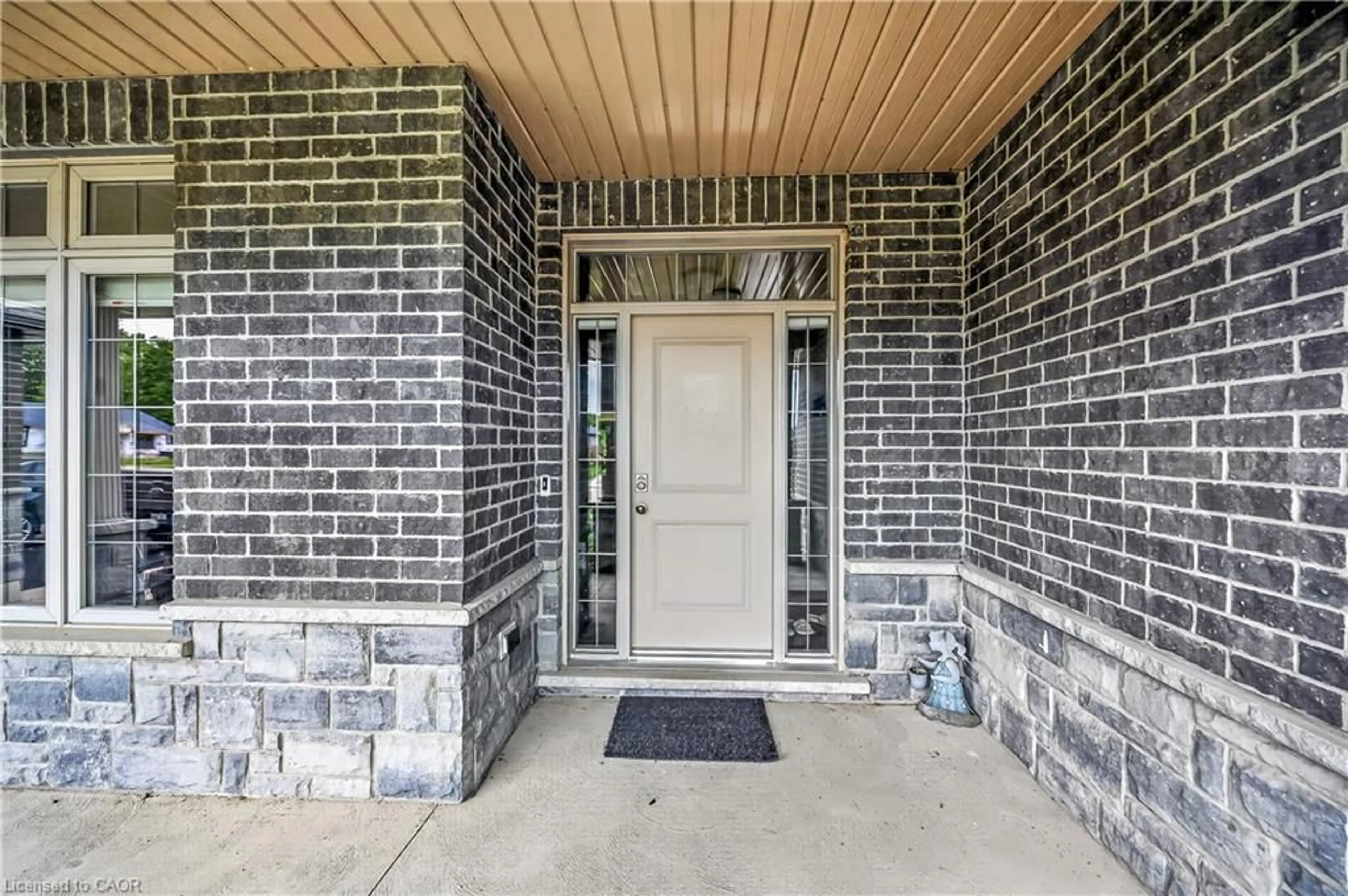 Home with brick exterior material, street for 31 Sycamore Dr, Port Dover Ontario N0A 1N6