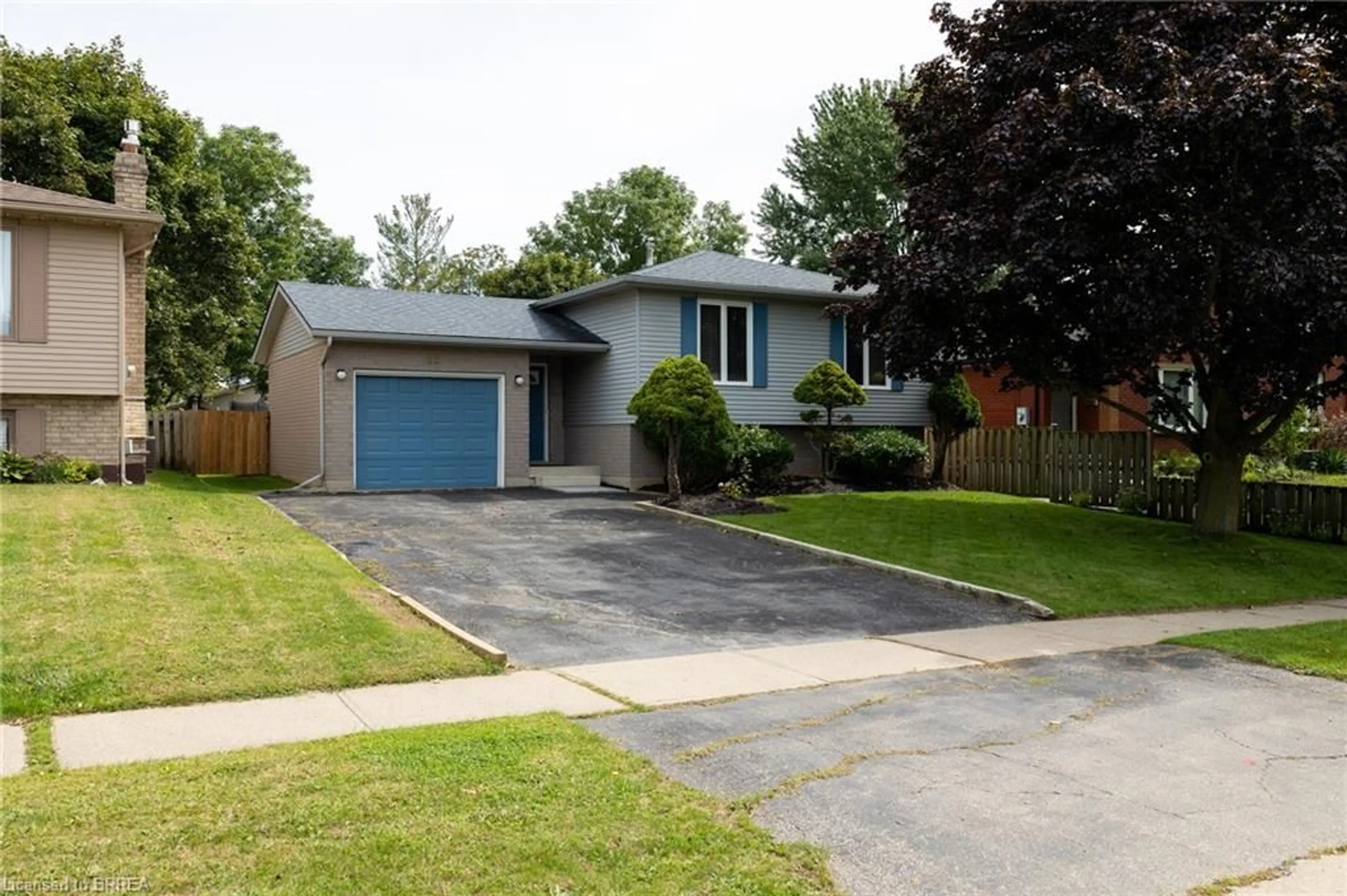 Unknown for 13 Forest Dr, Paris Ontario N3L 3L2