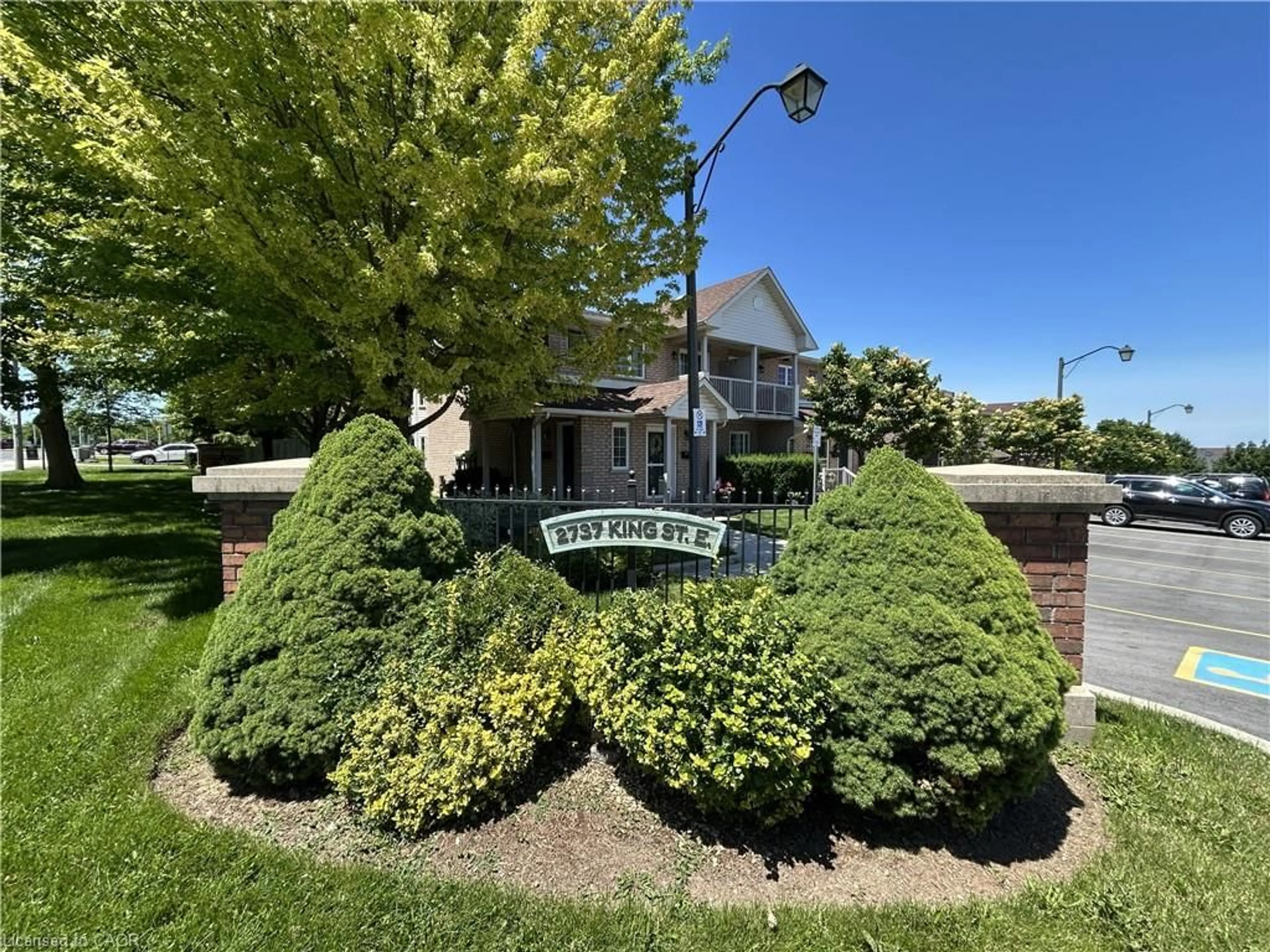 A pic from outside/outdoor area/front of a property/back of a property/a pic from drone, street for 2737 King St #72, Hamilton Ontario L8G 5H1