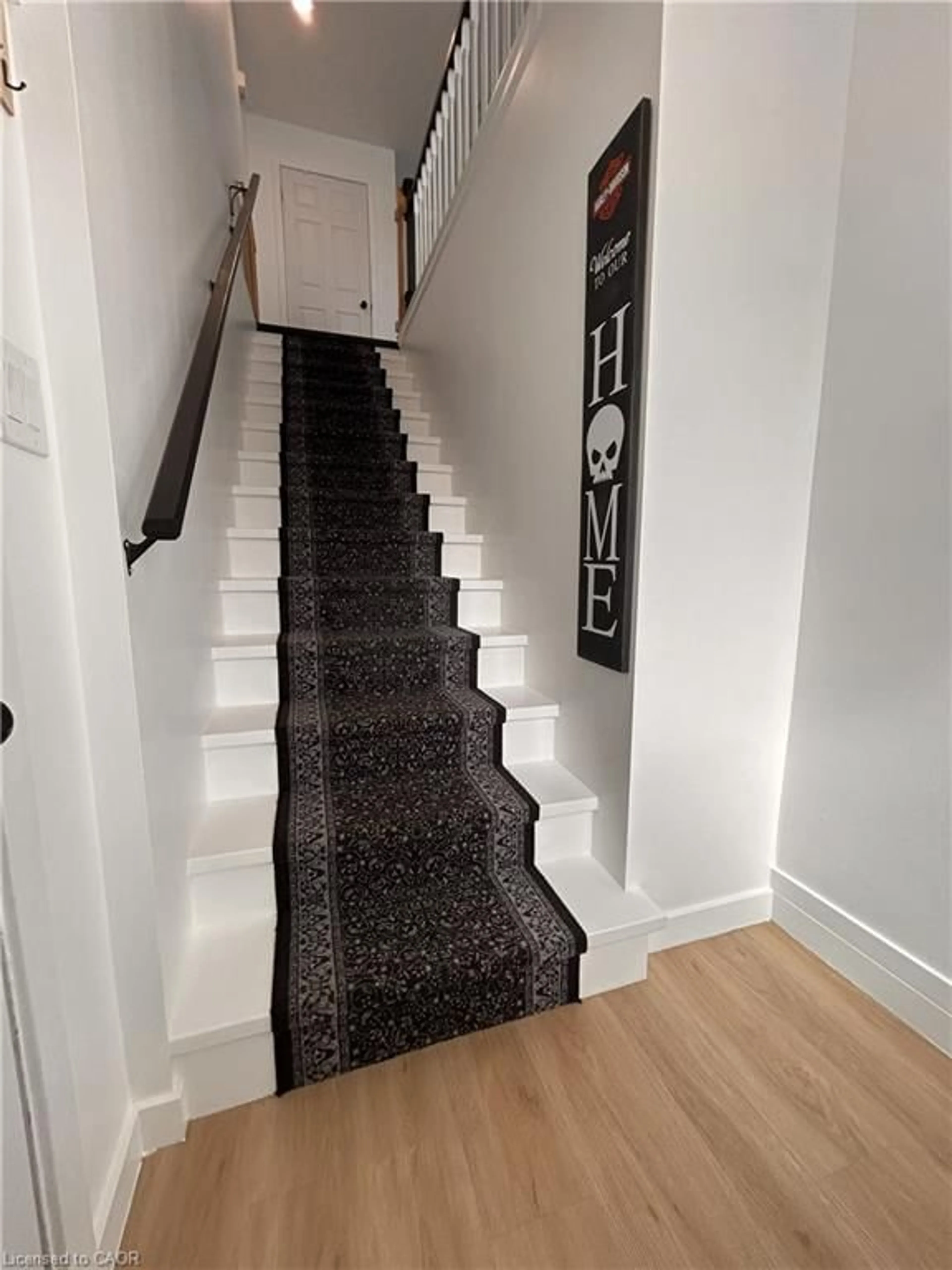 Stairs for 2737 King St #72, Hamilton Ontario L8G 5H1