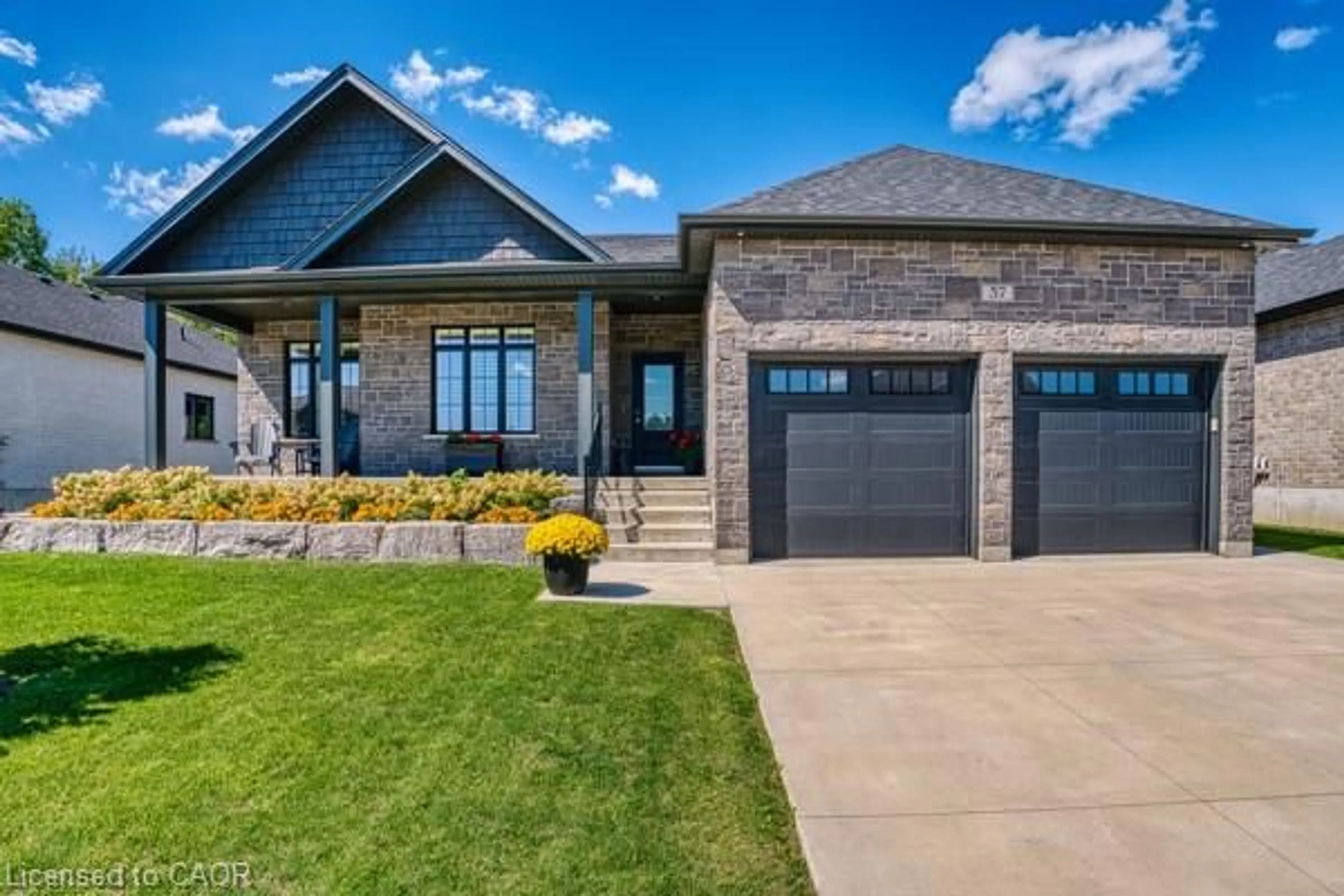 Home with brick exterior material, street for 37 Gilmer Cres, Listowel Ontario N4W 0H3
