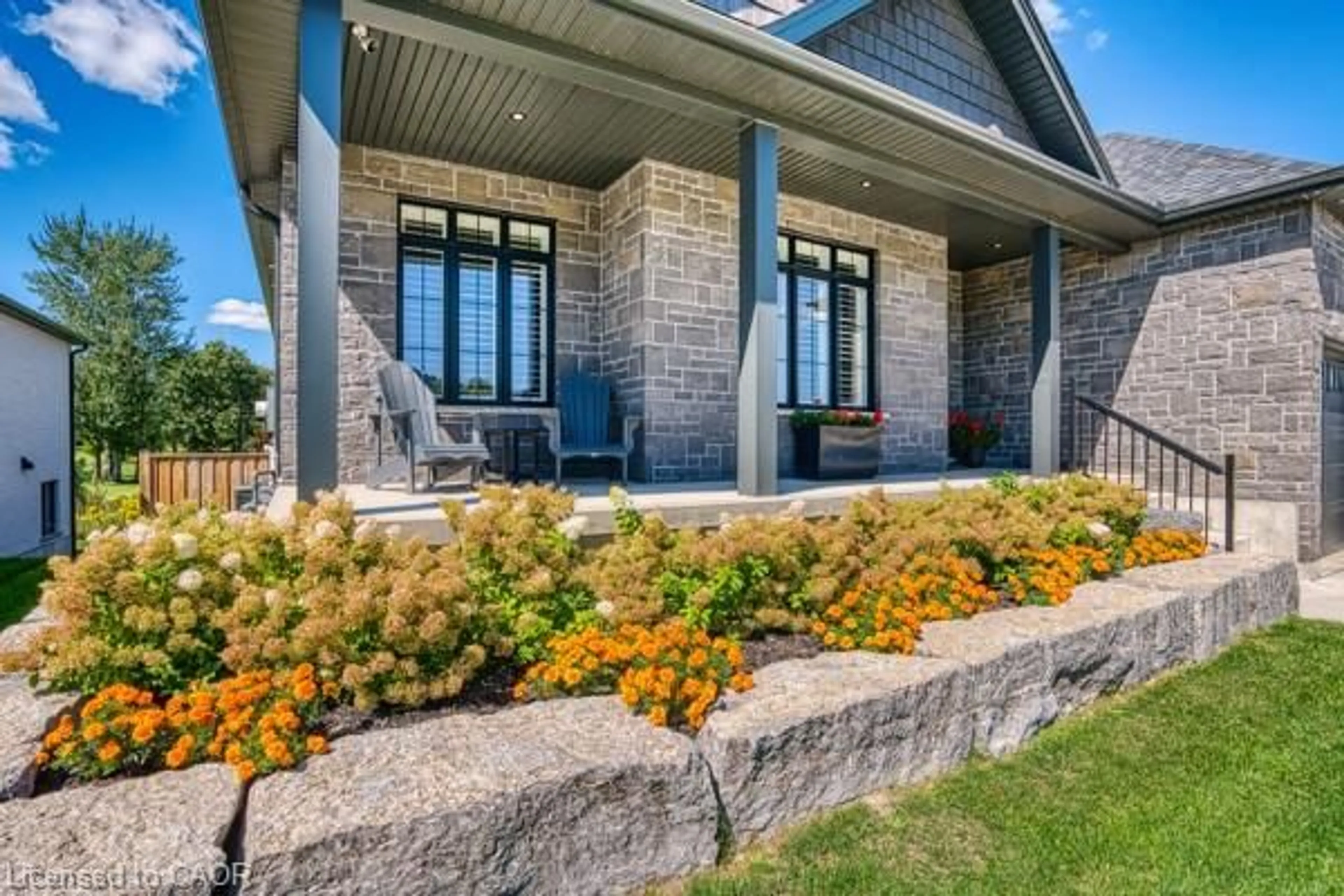 Home with brick exterior material, unknown for 37 Gilmer Cres, Listowel Ontario N4W 0H3