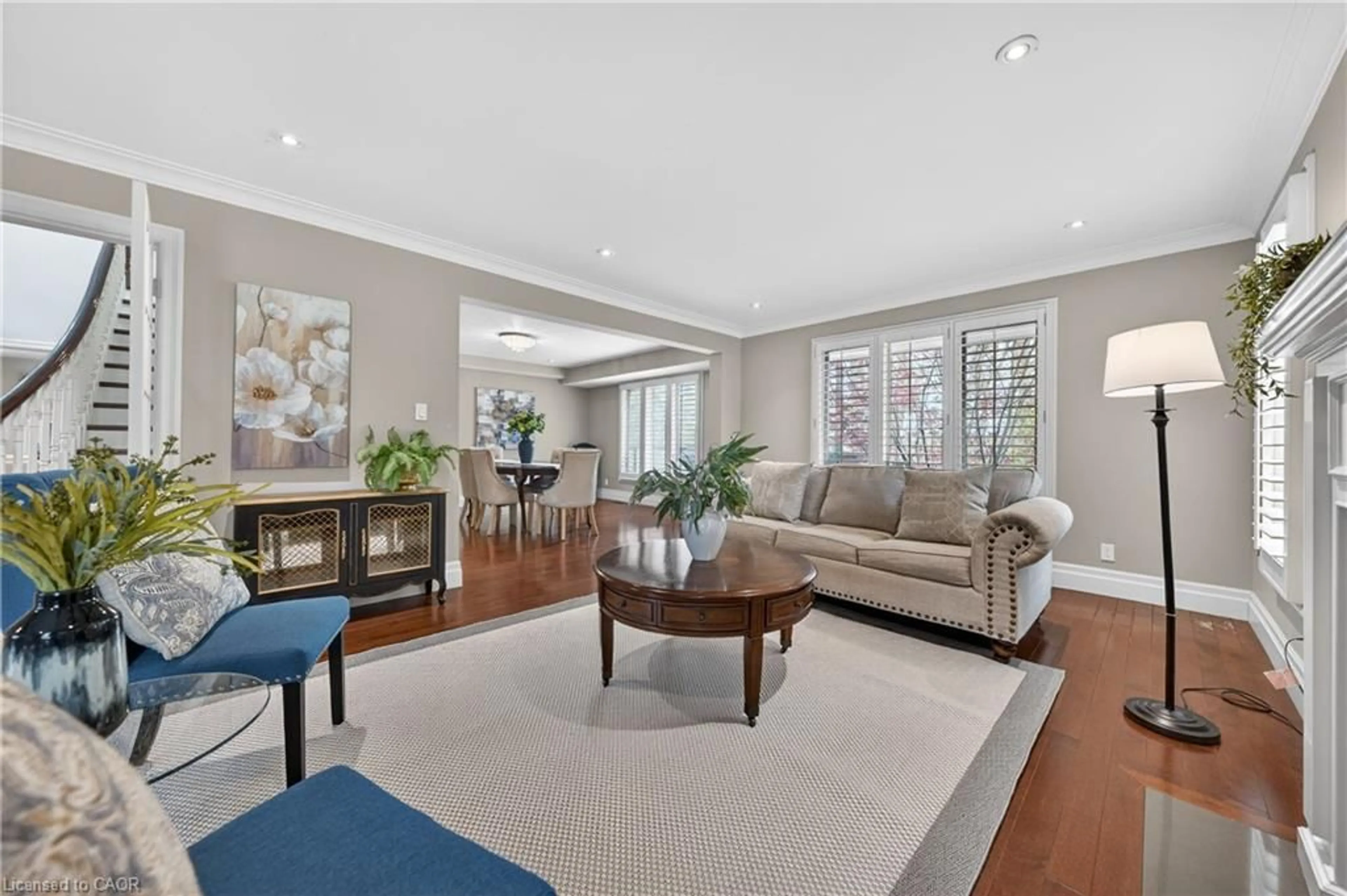 Living room with furniture, unknown for 6703 Wellington Road 34, Puslinch Ontario N3C 2V4