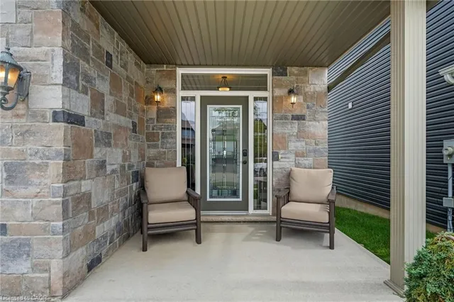 95 Lafayette St, Jarvis 4
