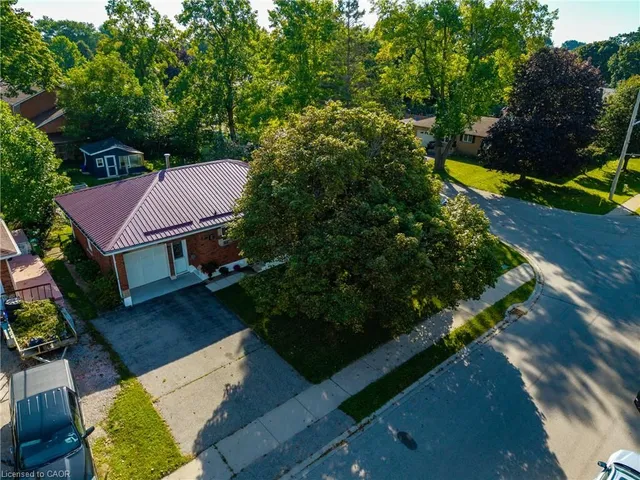 343 Delcrest Ave, Delhi 5