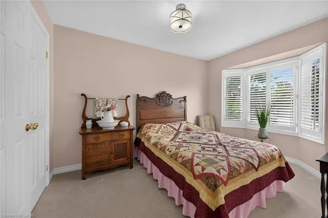 30 Braemar Ave #22, Caledonia 5