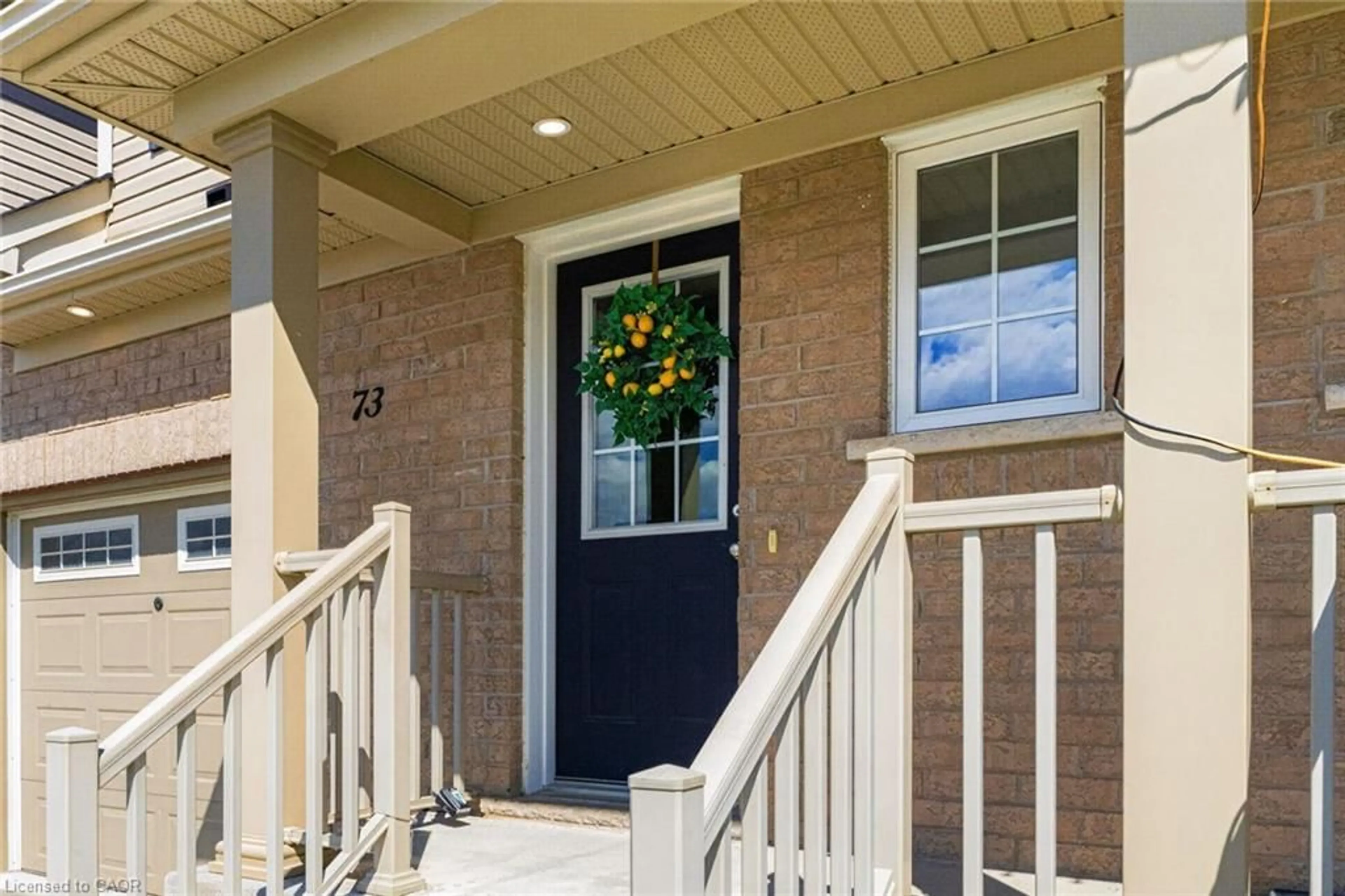 Indoor entryway for 73 Grand Flats Trail, Kitchener Ontario N2A 0H7