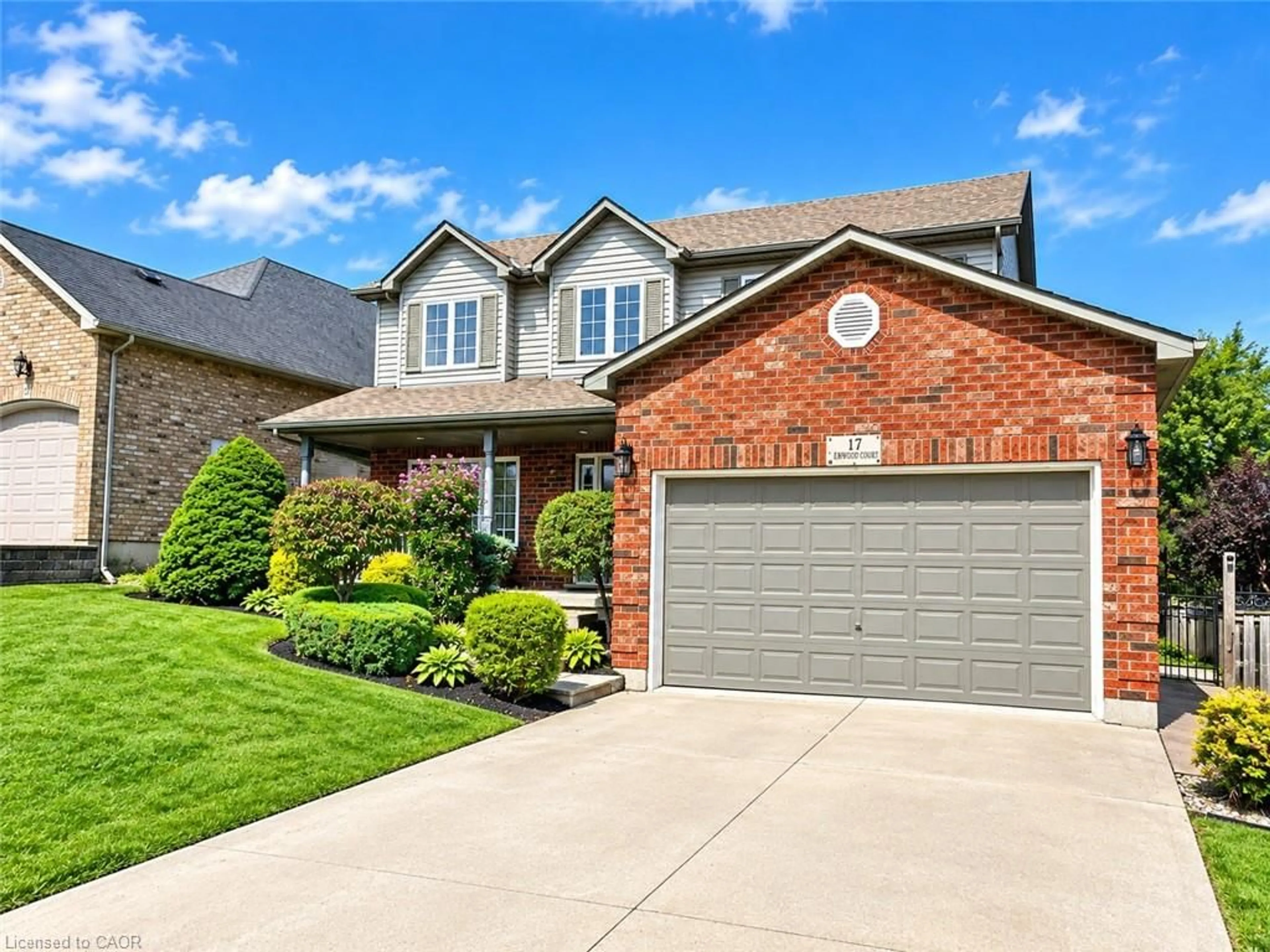 Home with brick exterior material, street for 17 Driftwood Dr, Simcoe Ontario N3Y 0A3