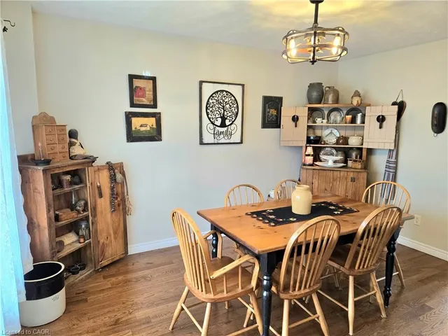 17 Driftwood Dr, Simcoe 5