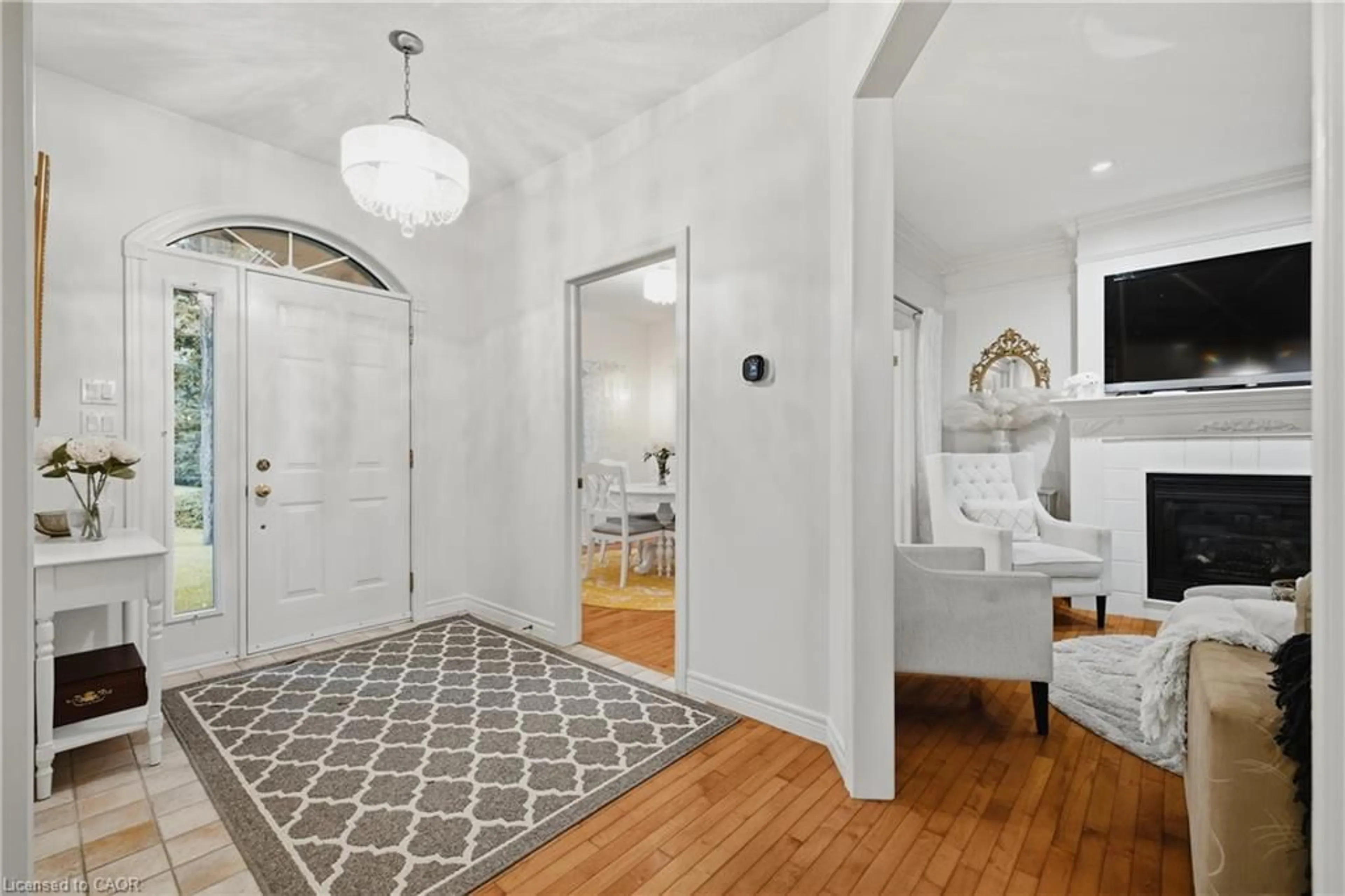 Indoor entryway for 48664 John Wise Line, Aylmer Ontario N5H 2R4