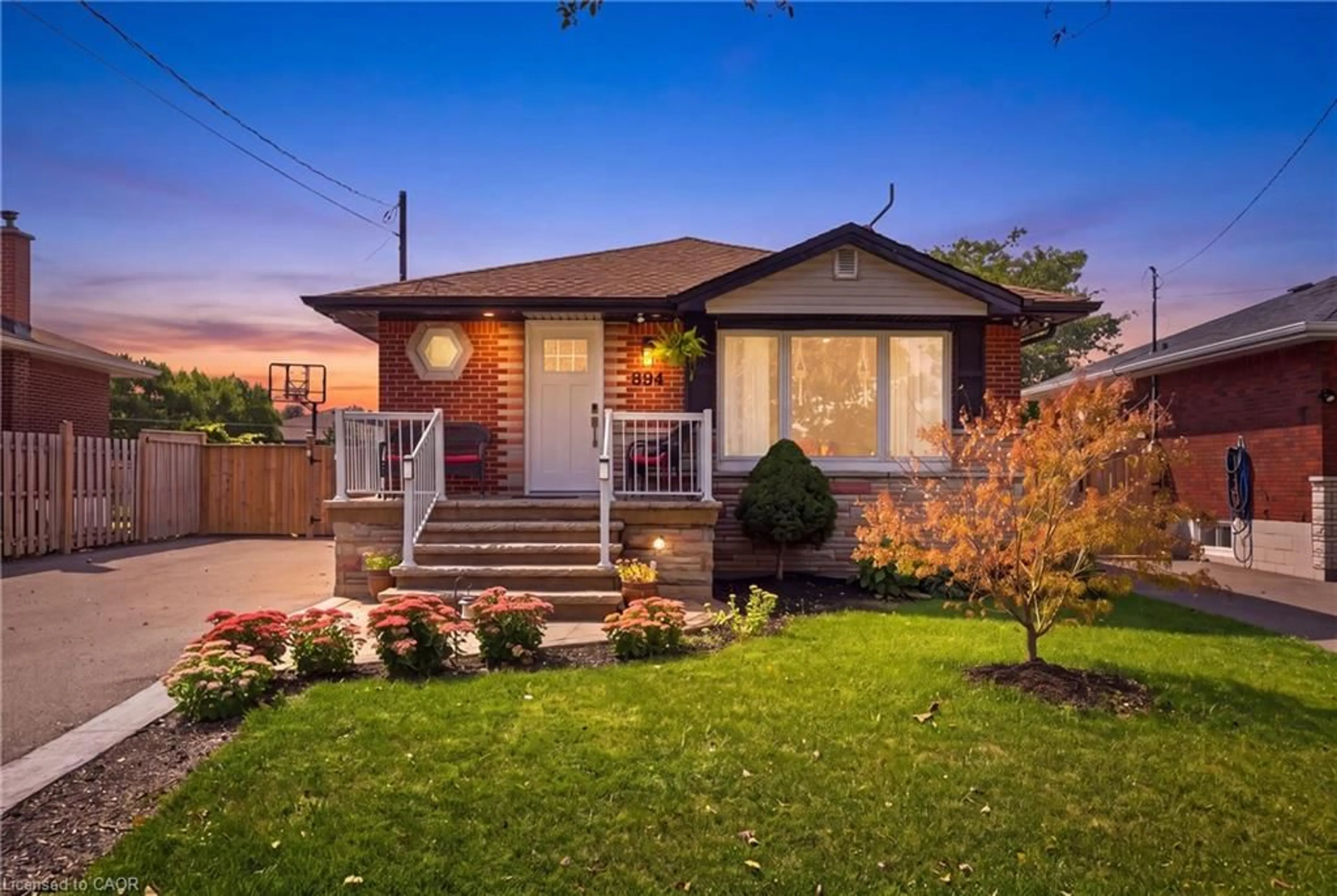 Home with brick exterior material, street for 894 Brucedale Ave, Hamilton Ontario L8B 1S9