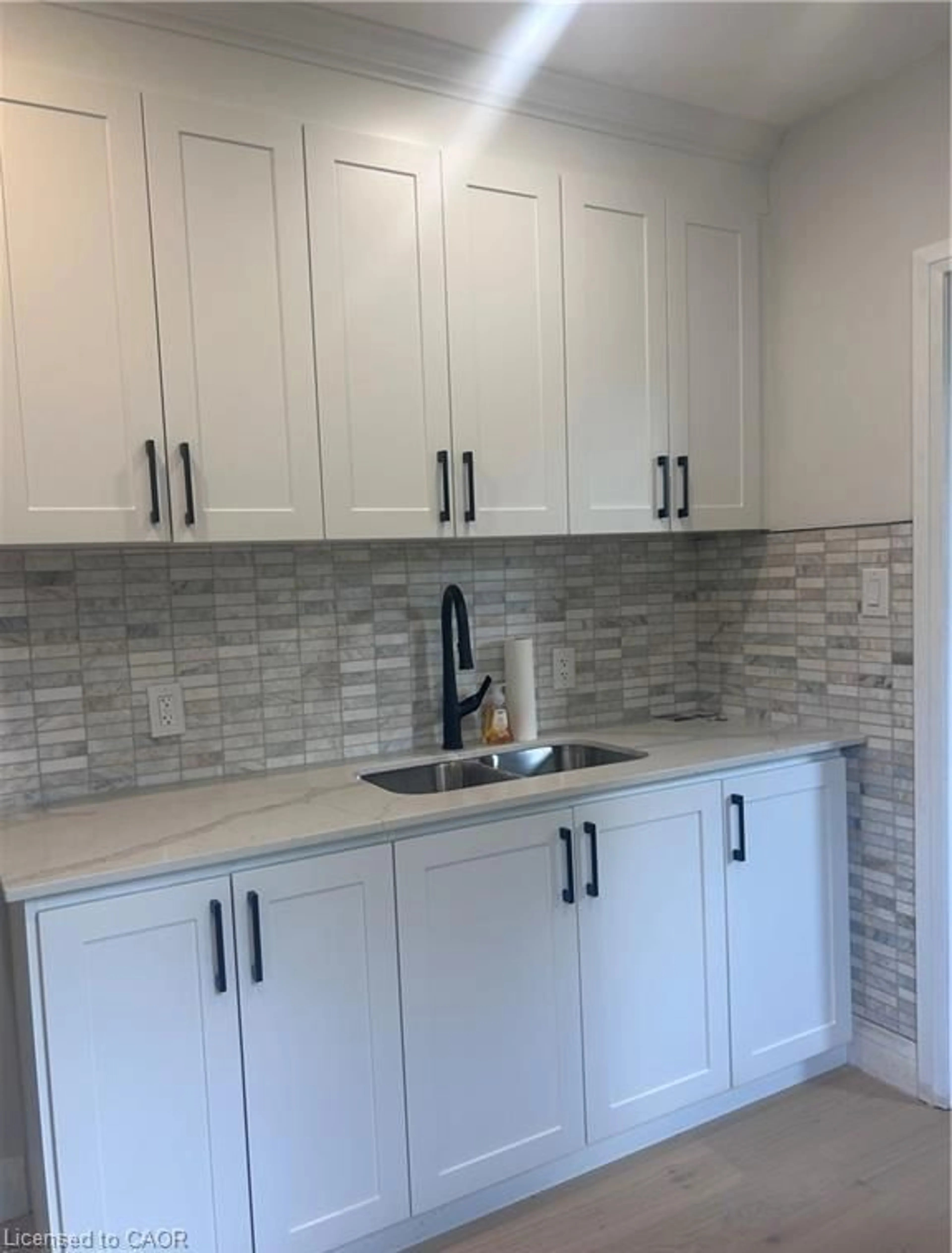 Unknown for 74 St Clair Ave, Kitchener Ontario N2M 3Z4