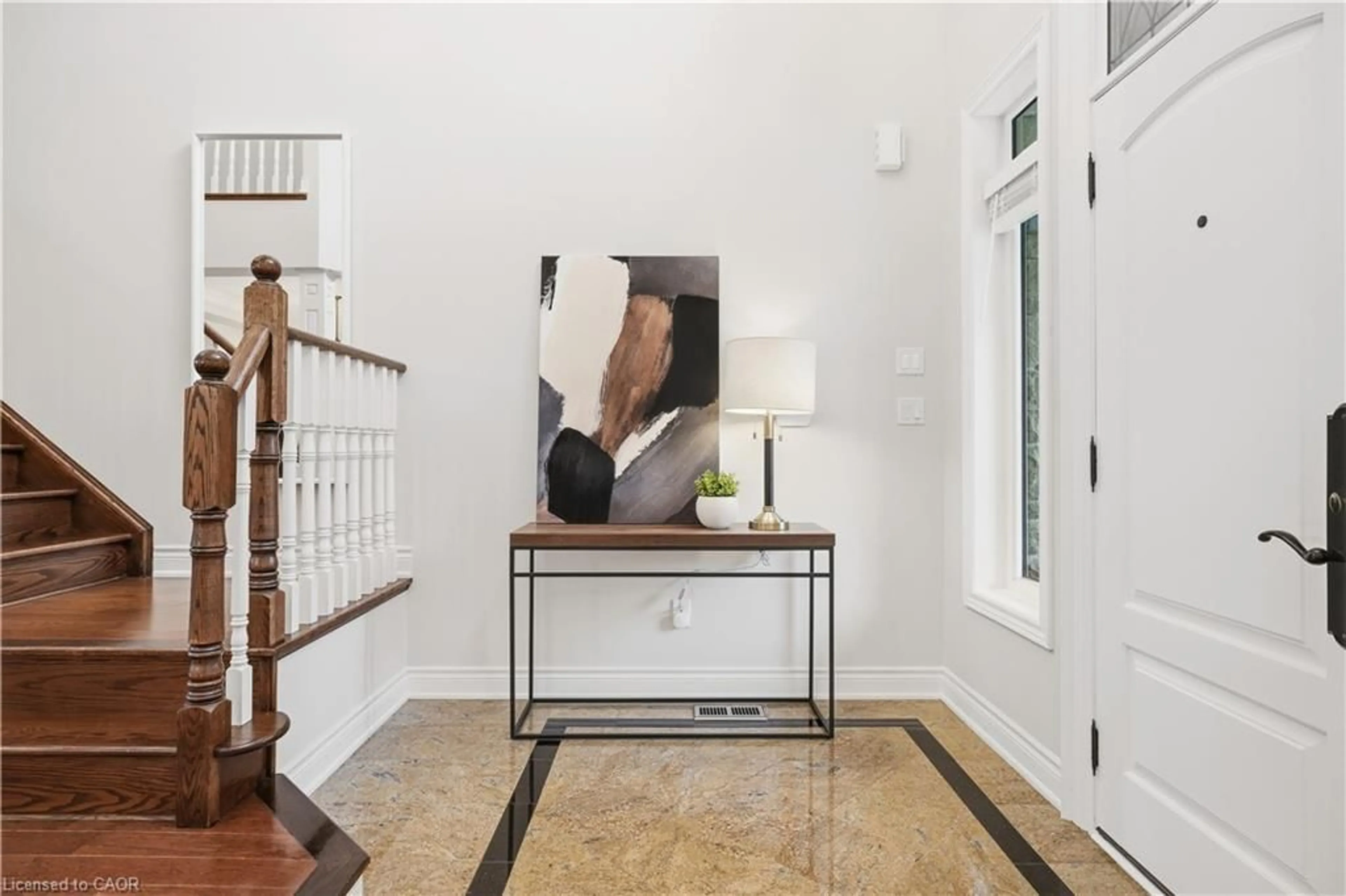 Indoor entryway for 3248 Ribble Cres, Oakville Ontario L6M 0B1