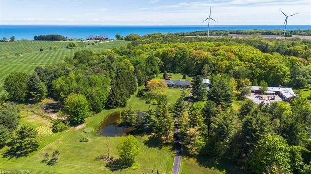 386 Radical Rd, Port Dover 2