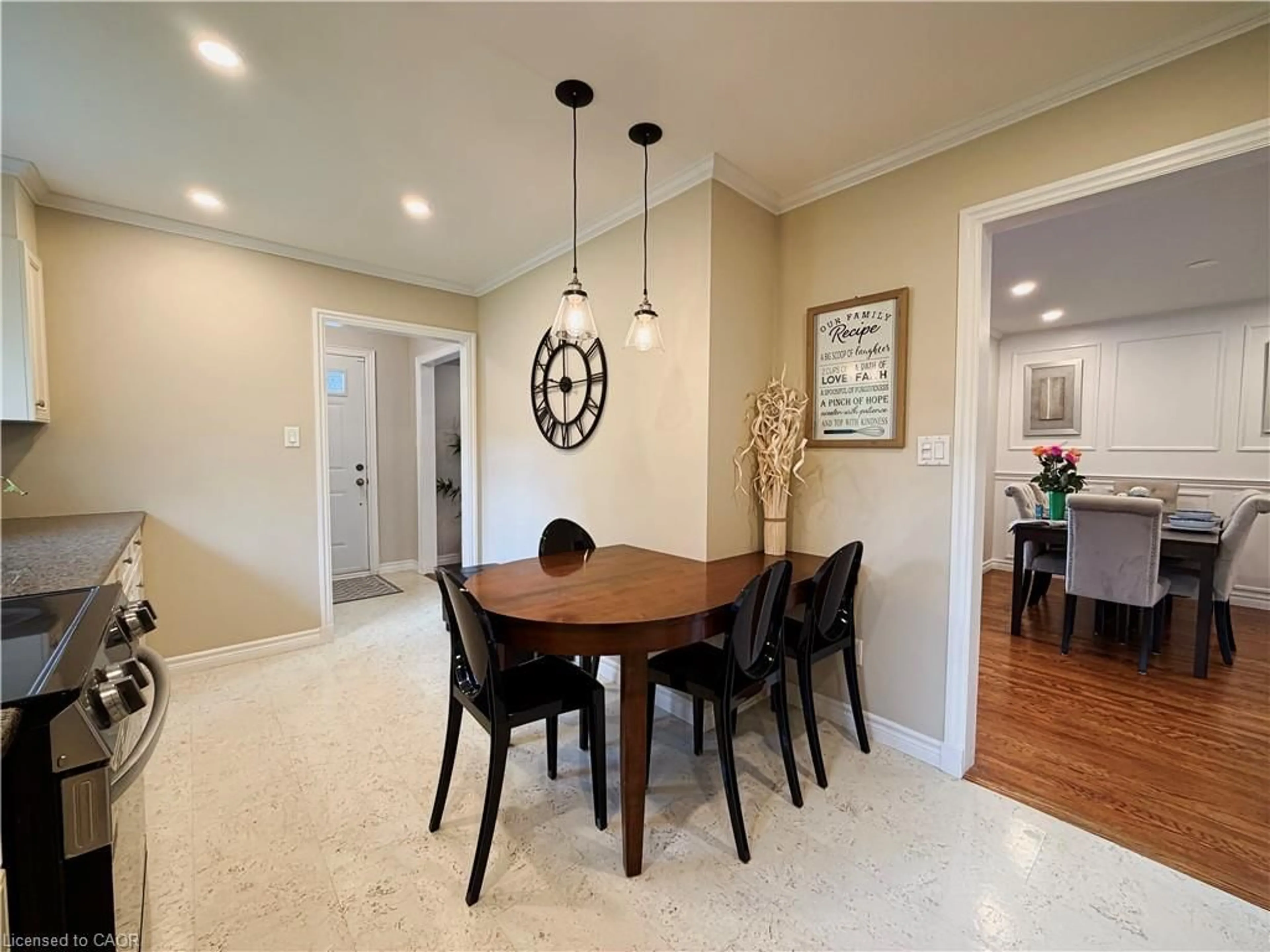 Dining room, ceramic/tile floor for 238 Laurier Ave, Milton Ontario L9T 3V6
