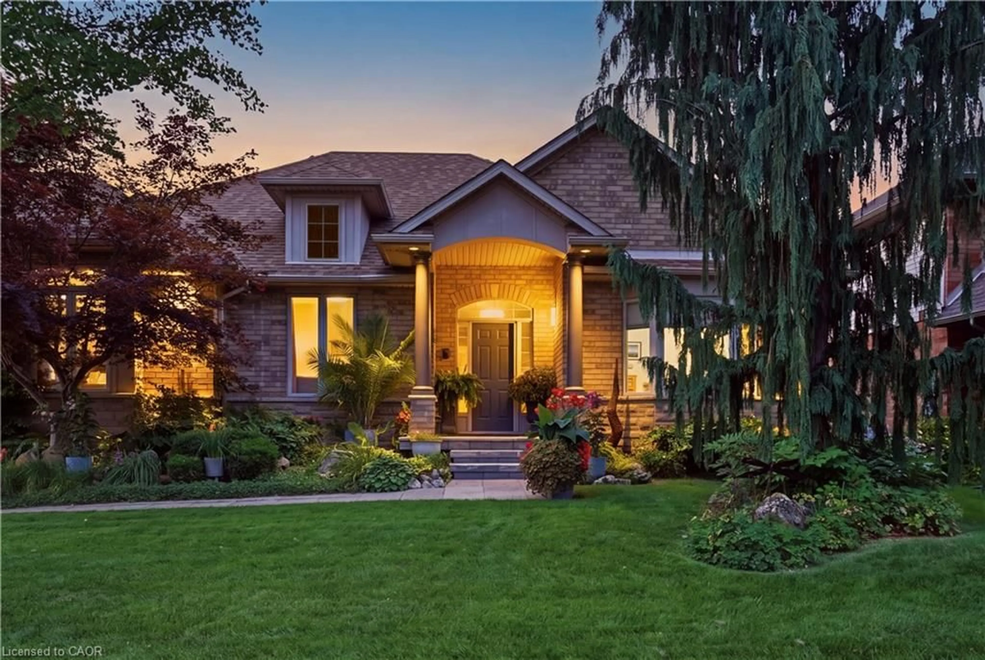Home with brick exterior material, street for 517 Genista Dr, Burlington Ontario L7T 4L6