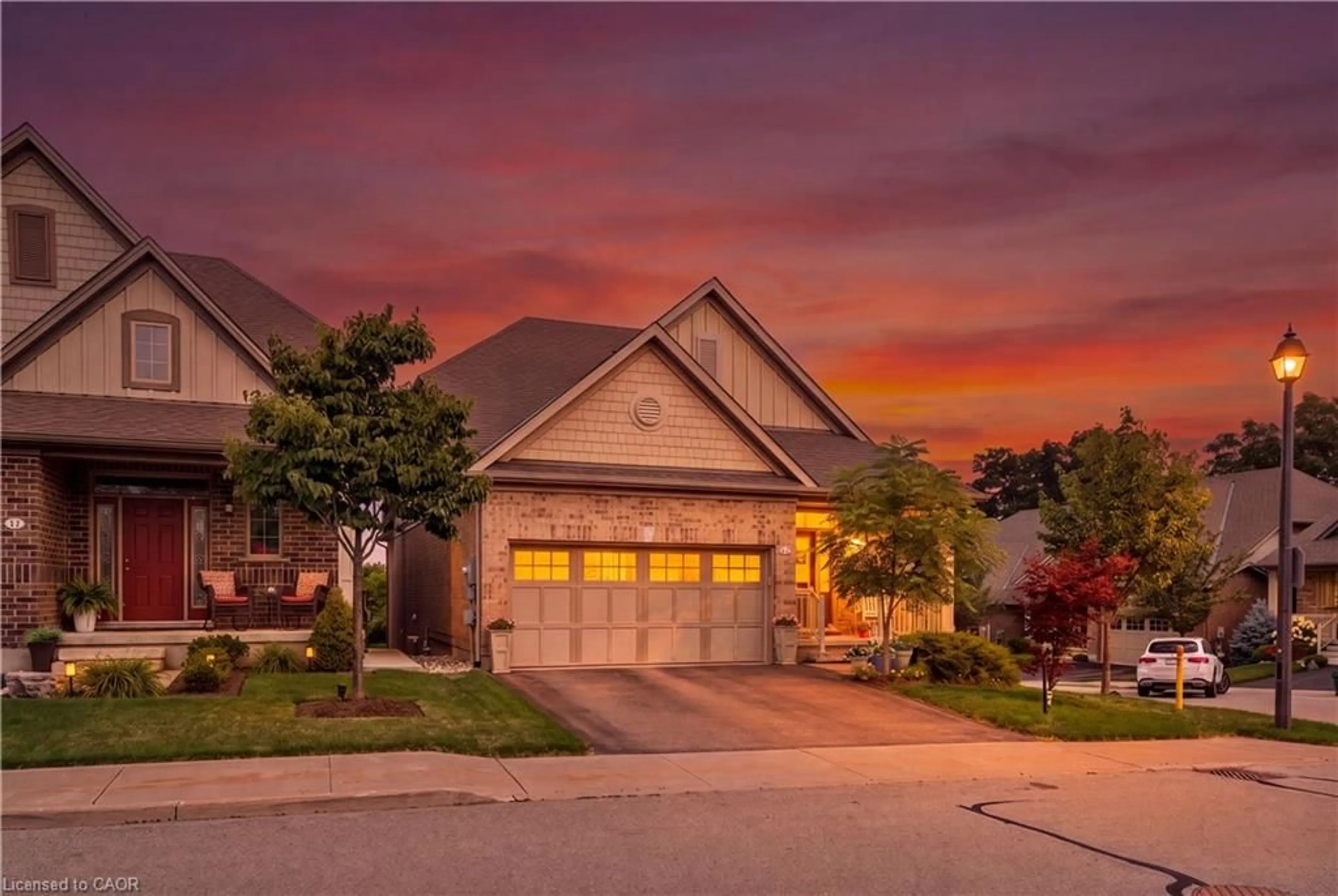 Home with brick exterior material, street for 10 Chestnut Dr, Rockwood Ontario N0B 2K0