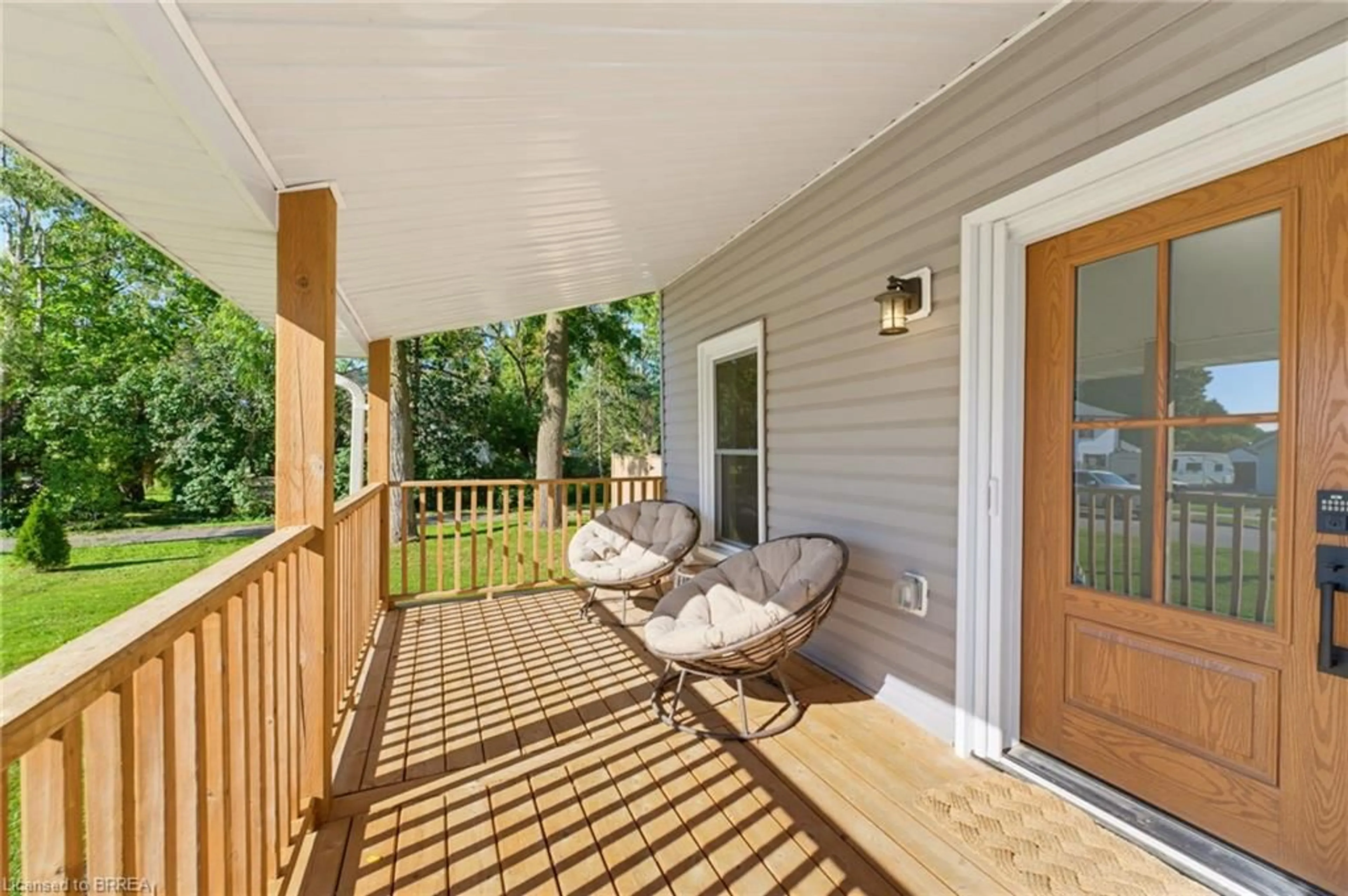 Patio, unknown for 56 Alexander St, Burford Ontario N0E 1A0