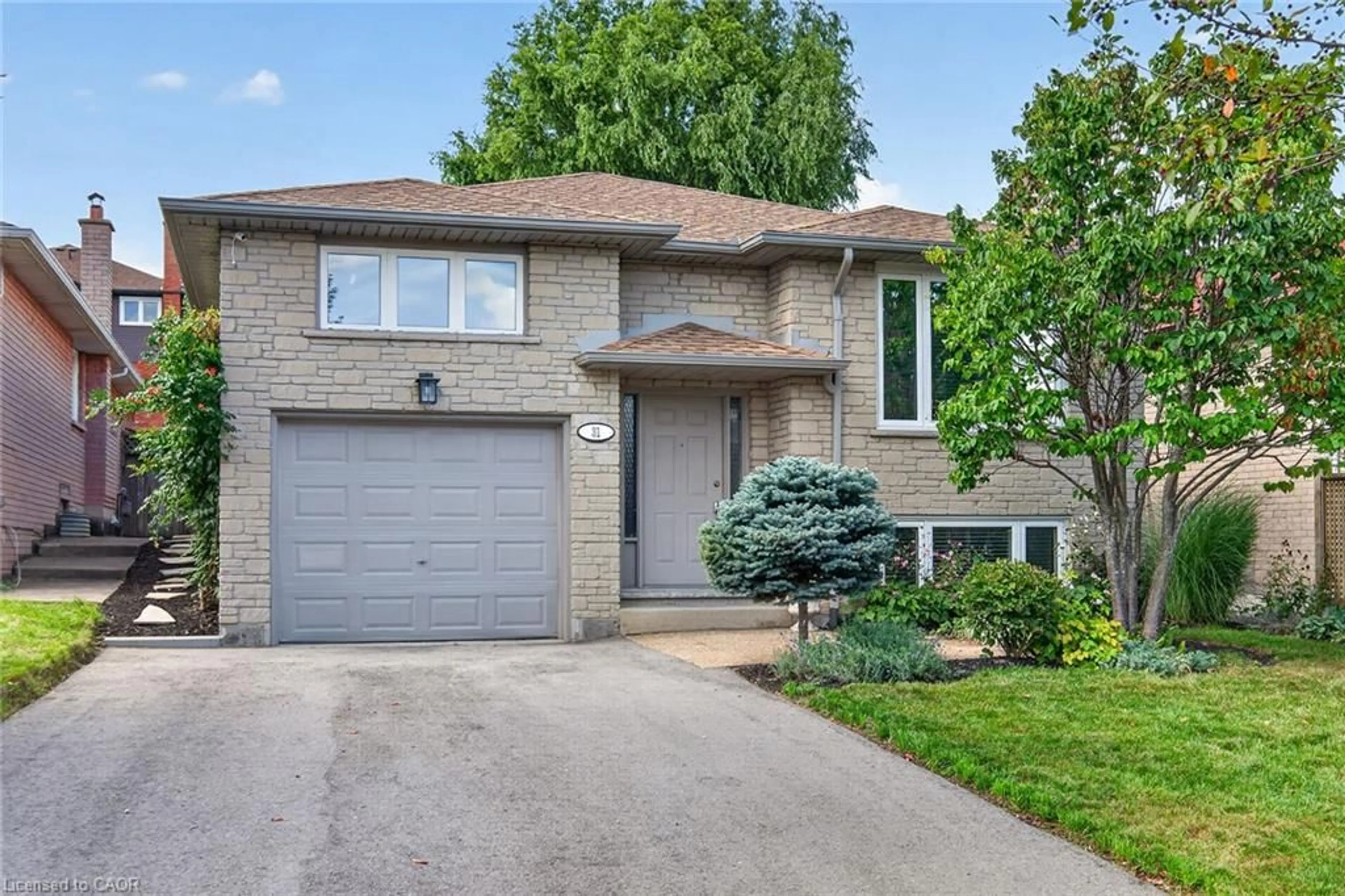 Home with brick exterior material, street for 31 Gilcrest St, Hamilton Ontario L9C 7G9