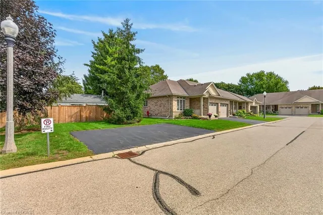 1041 Pine St #1, Dunnville 5