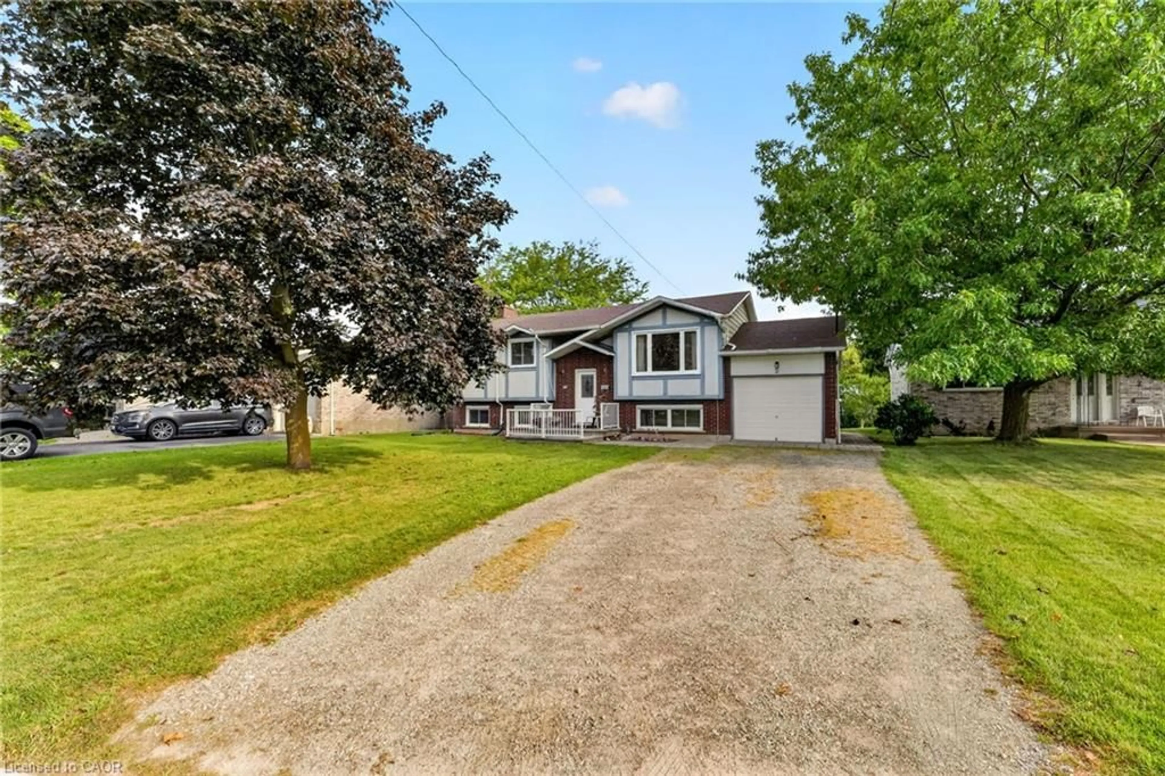 Unknown for 5 Brooks Cir, Smithville Ontario L0R 2A0