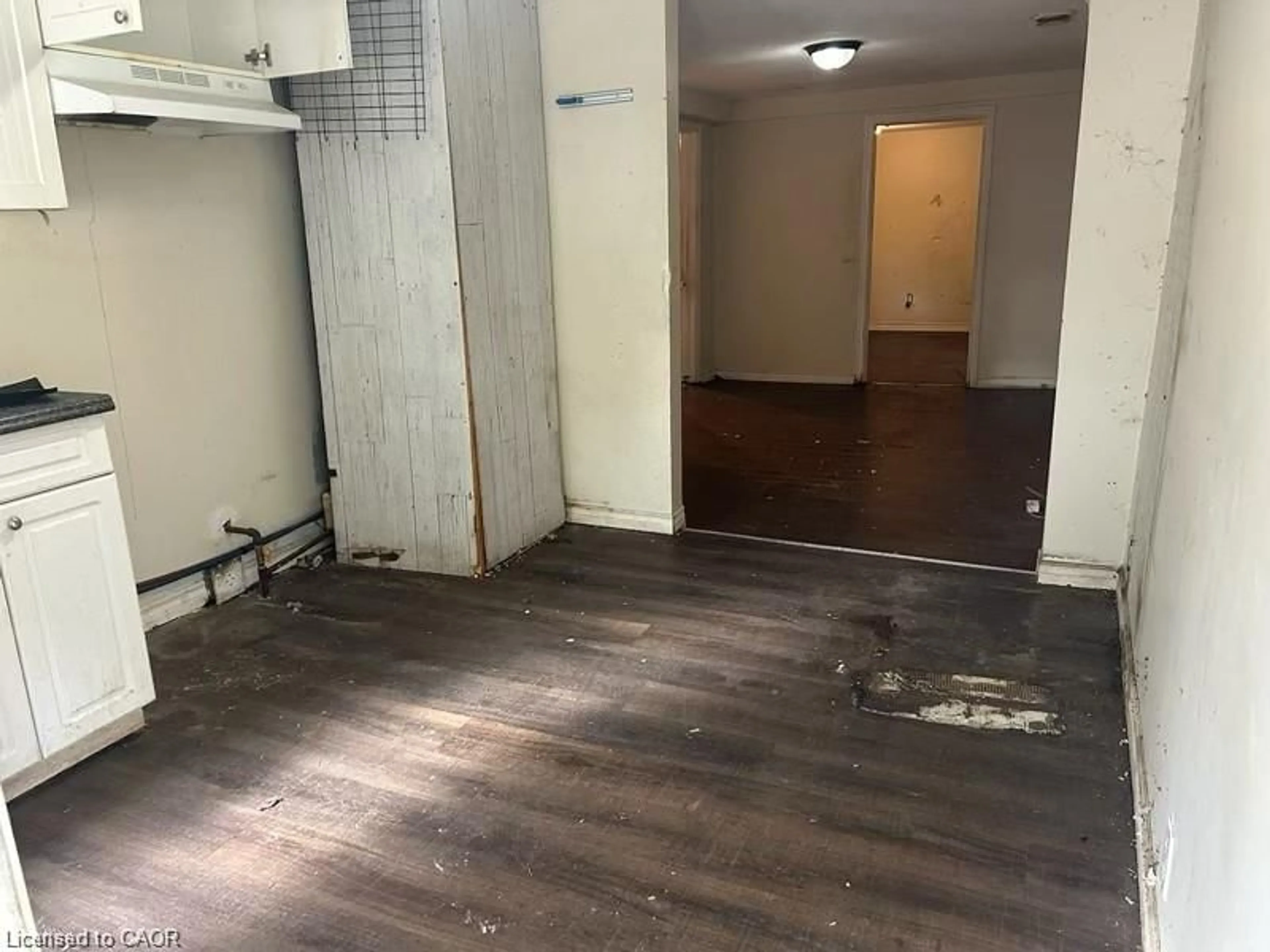 A pic of a room for 16 Albert St, Welland Ontario L3B 4L2