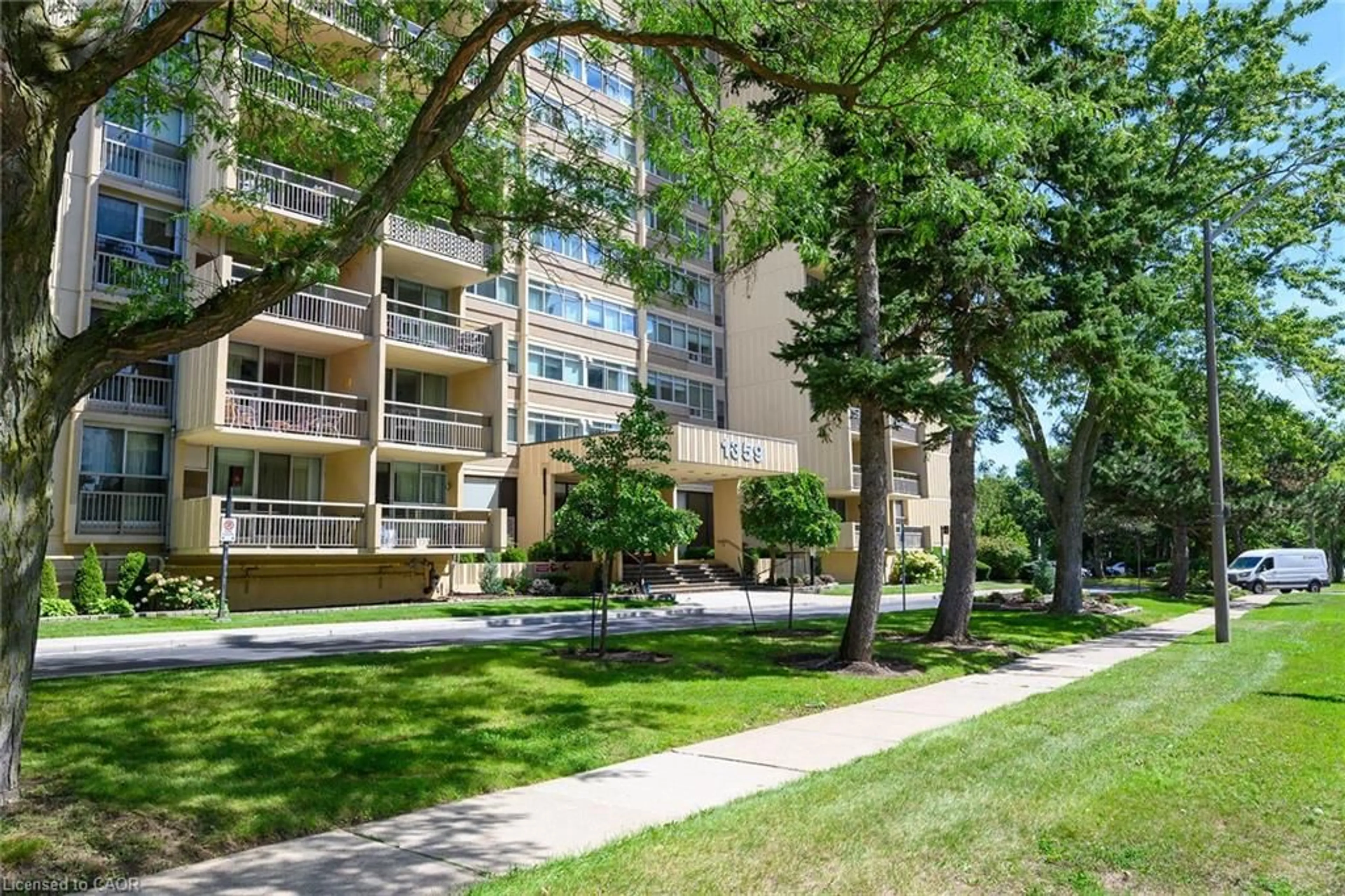 Patio, street for 1359 White Oaks Blvd #205, Oakville Ontario L6H 2R8