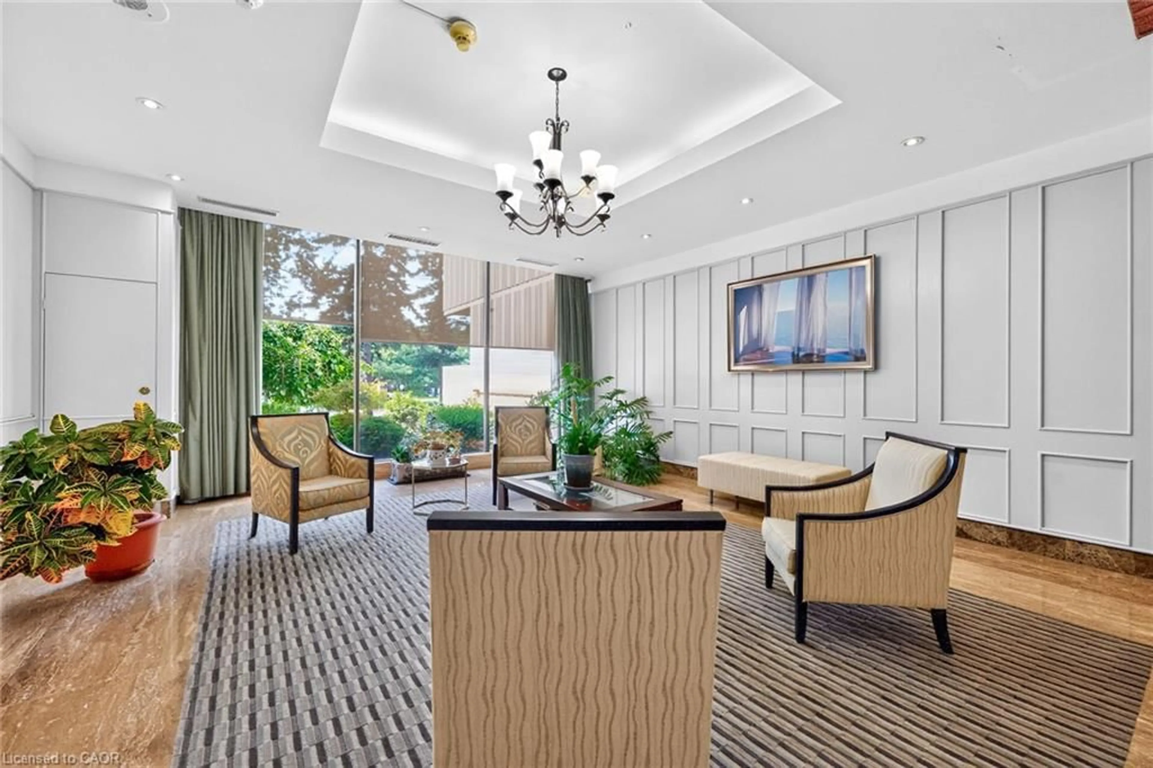 Lobby for 1359 White Oaks Blvd #205, Oakville Ontario L6H 2R8