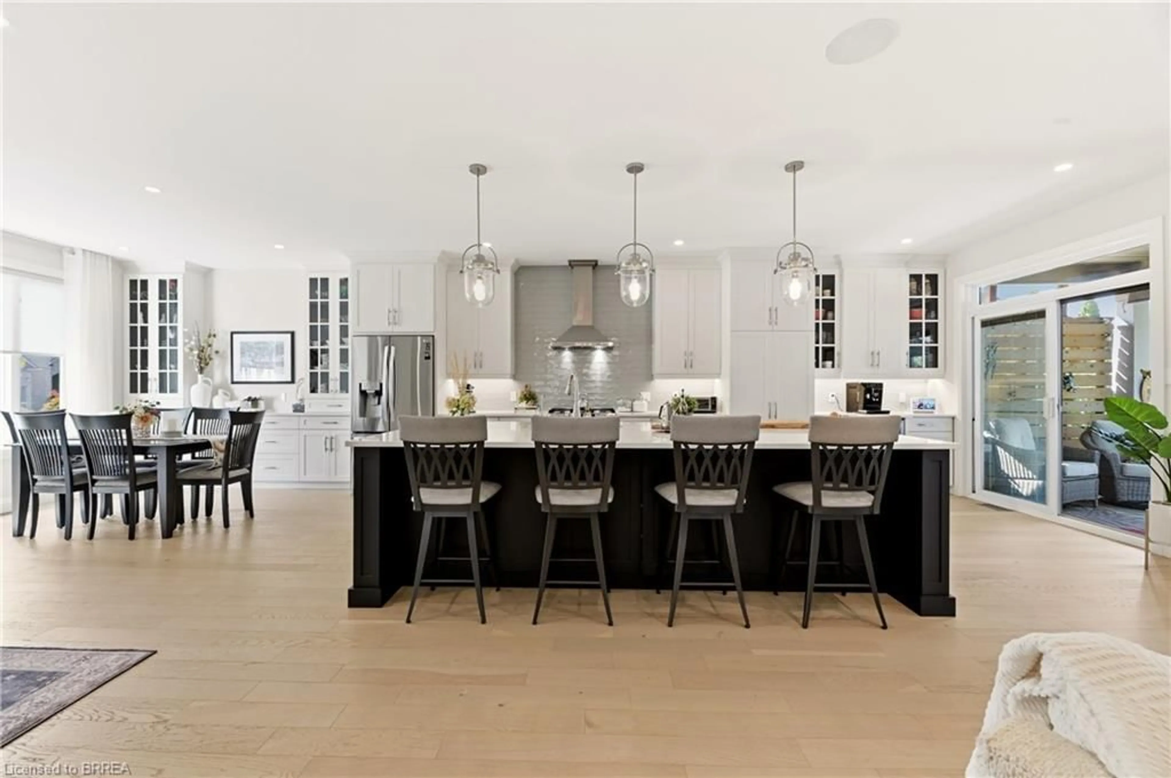 Open concept kitchen, unknown for 20 Cardinal Lane, Paris Ontario N3L 4G2