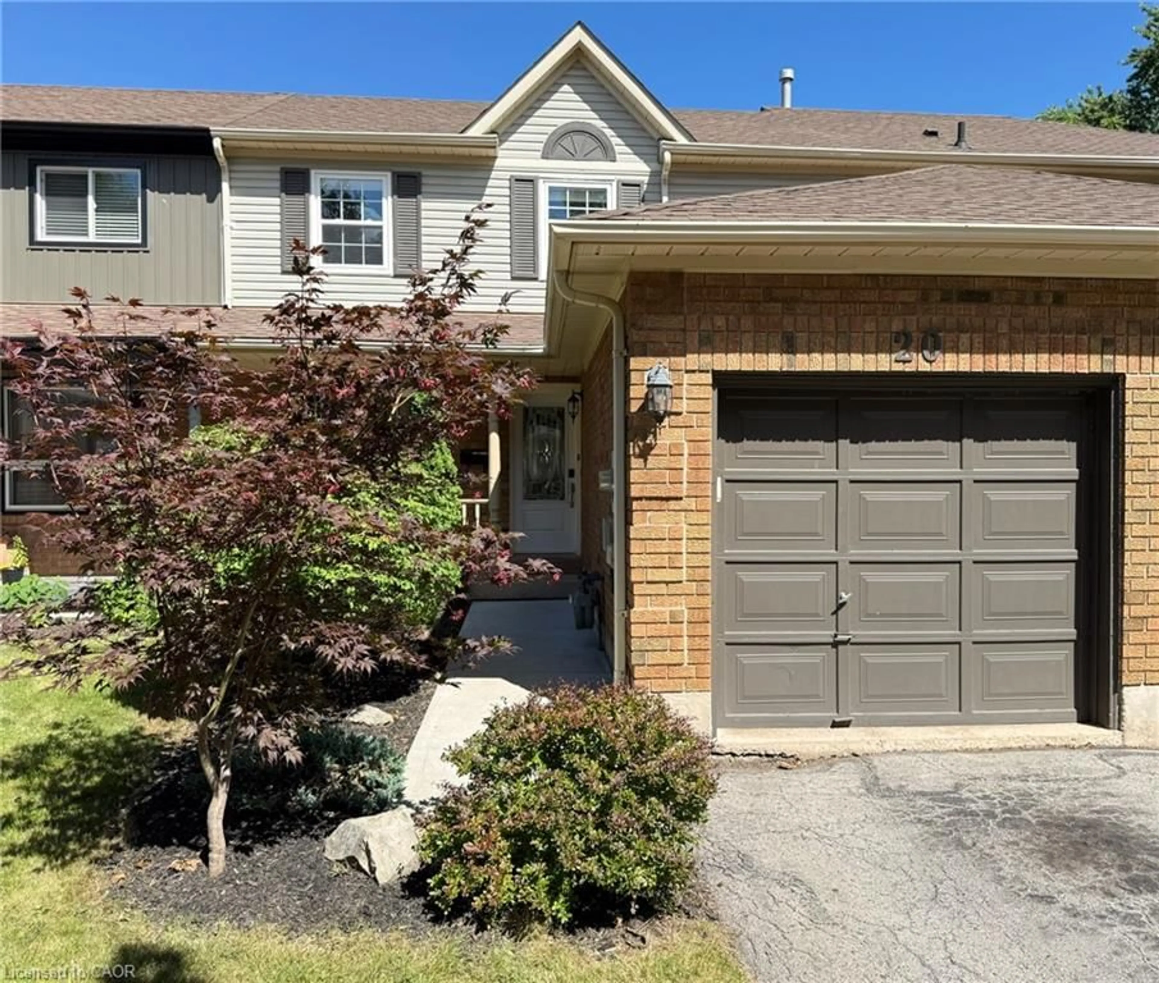 Home with brick exterior material, street for 20 Pleasant Grove Terr, Grimsby Ontario L3M 5G8