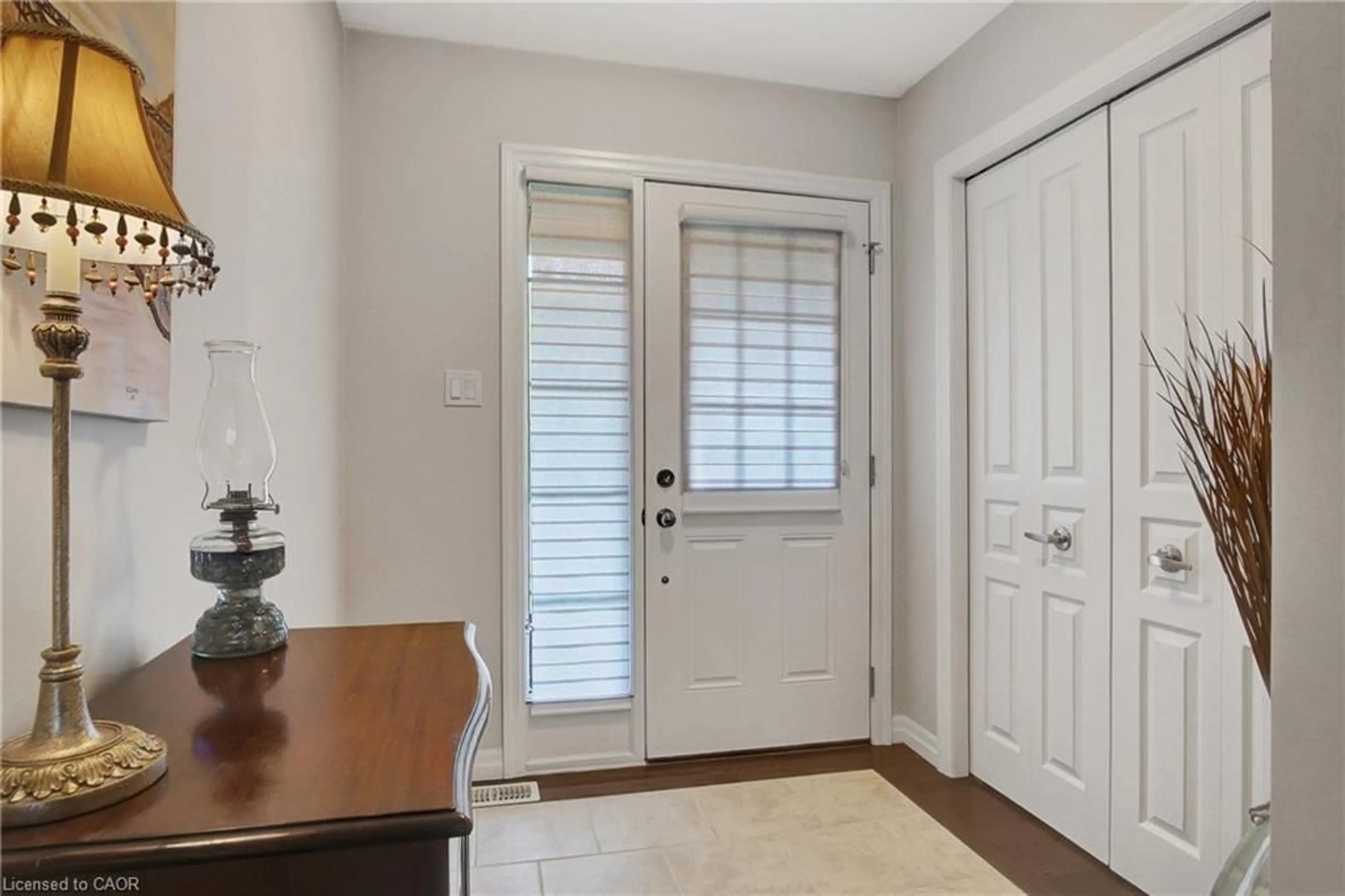 Indoor entryway for 55 Harrison St #18, Stratford Ontario N5A 6S2