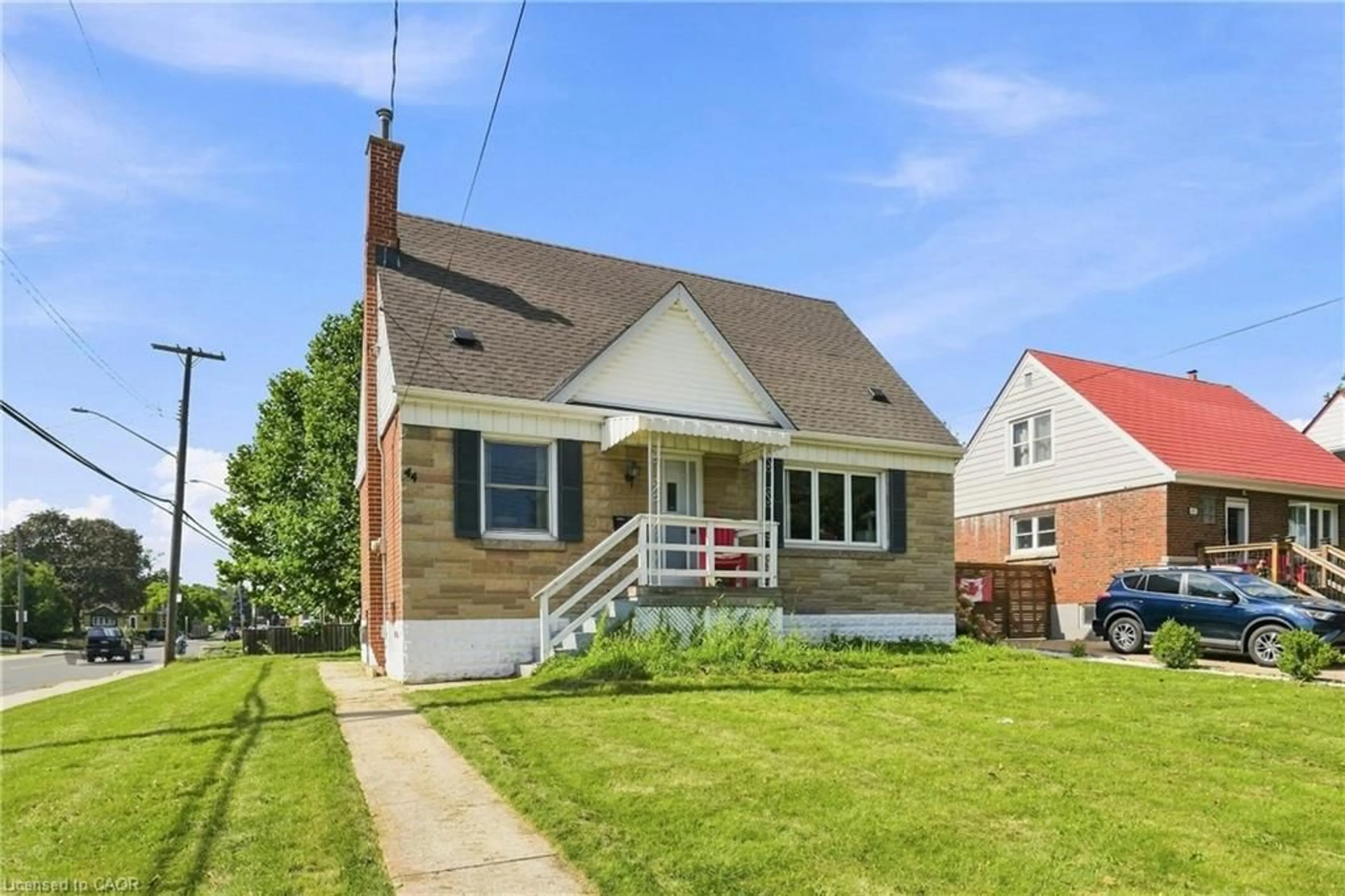 Home with brick exterior material, street for 44 Green Meadow Rd, Hamilton Ontario L8T 3J5