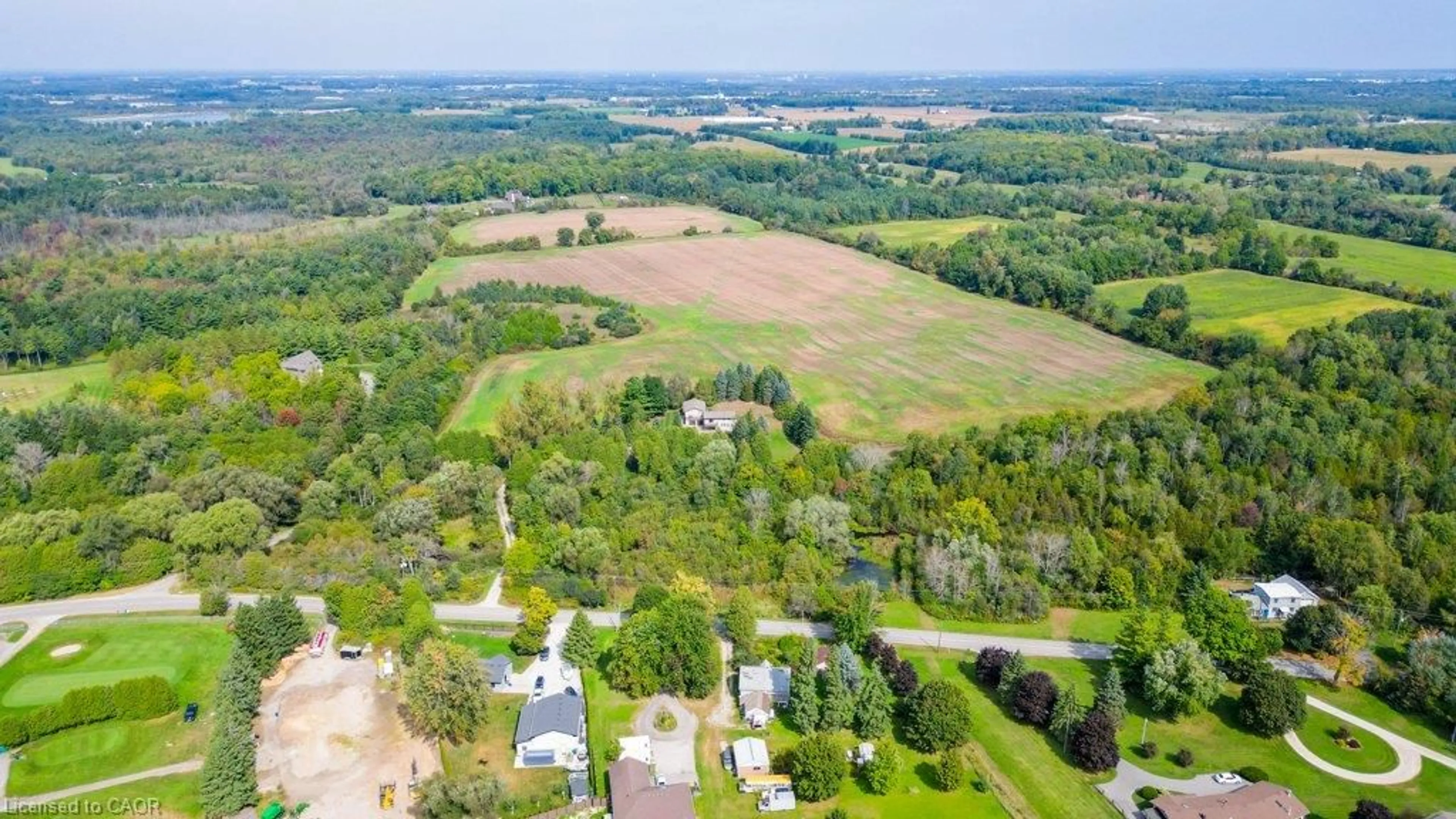 A pic from outside/outdoor area/front of a property/back of a property/a pic from drone, unknown for 6542 Ellis Rd, Cambridge Ontario N3C 2V4