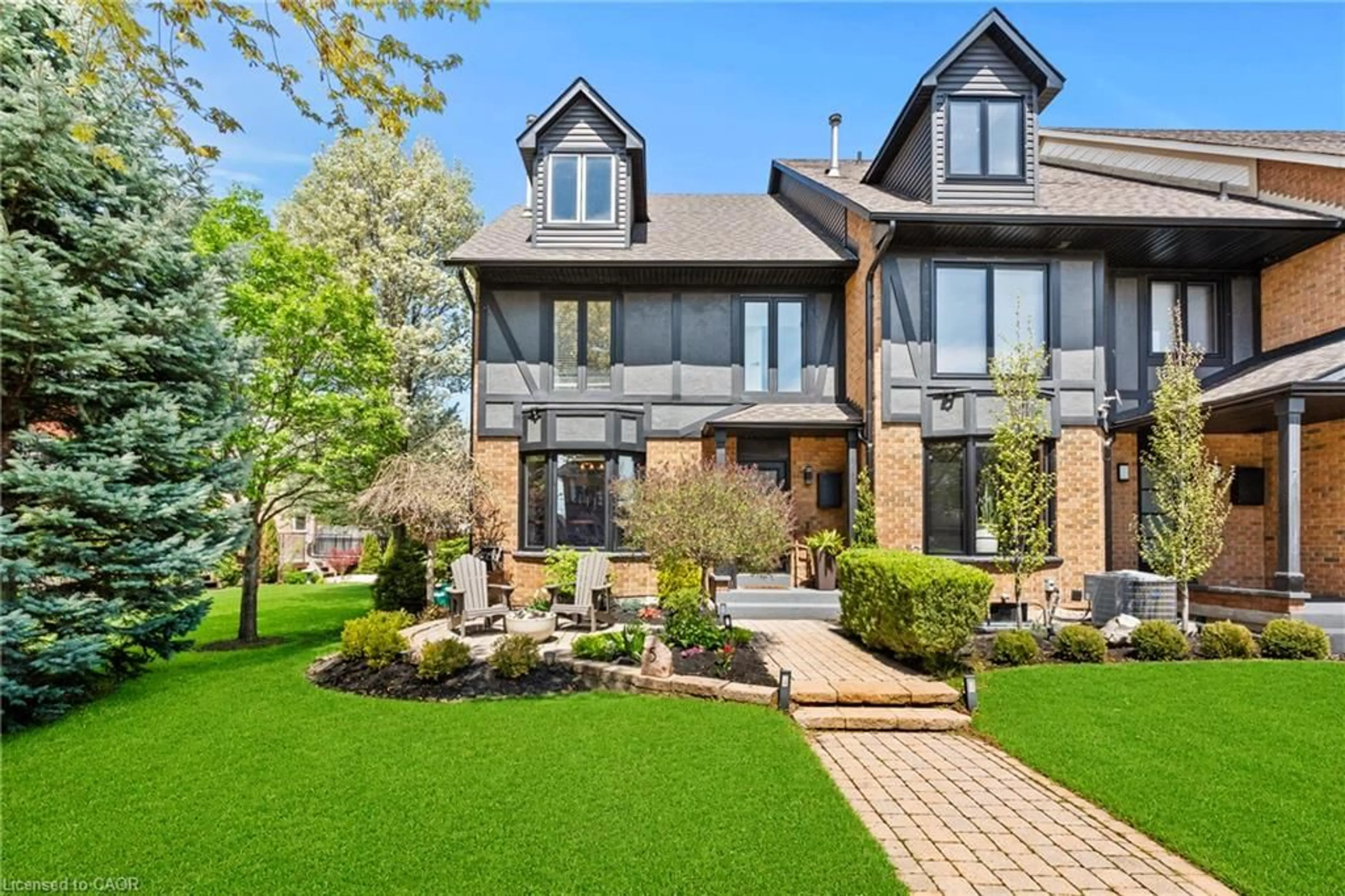 Home with brick exterior material, street for 5 Harbour Dr, Stoney Creek Ontario L8E 4Z4