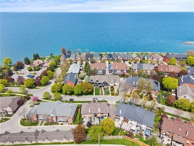 5 Harbour Dr, Stoney Creek 2