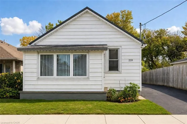 259 Metcalfe St, Simcoe 2