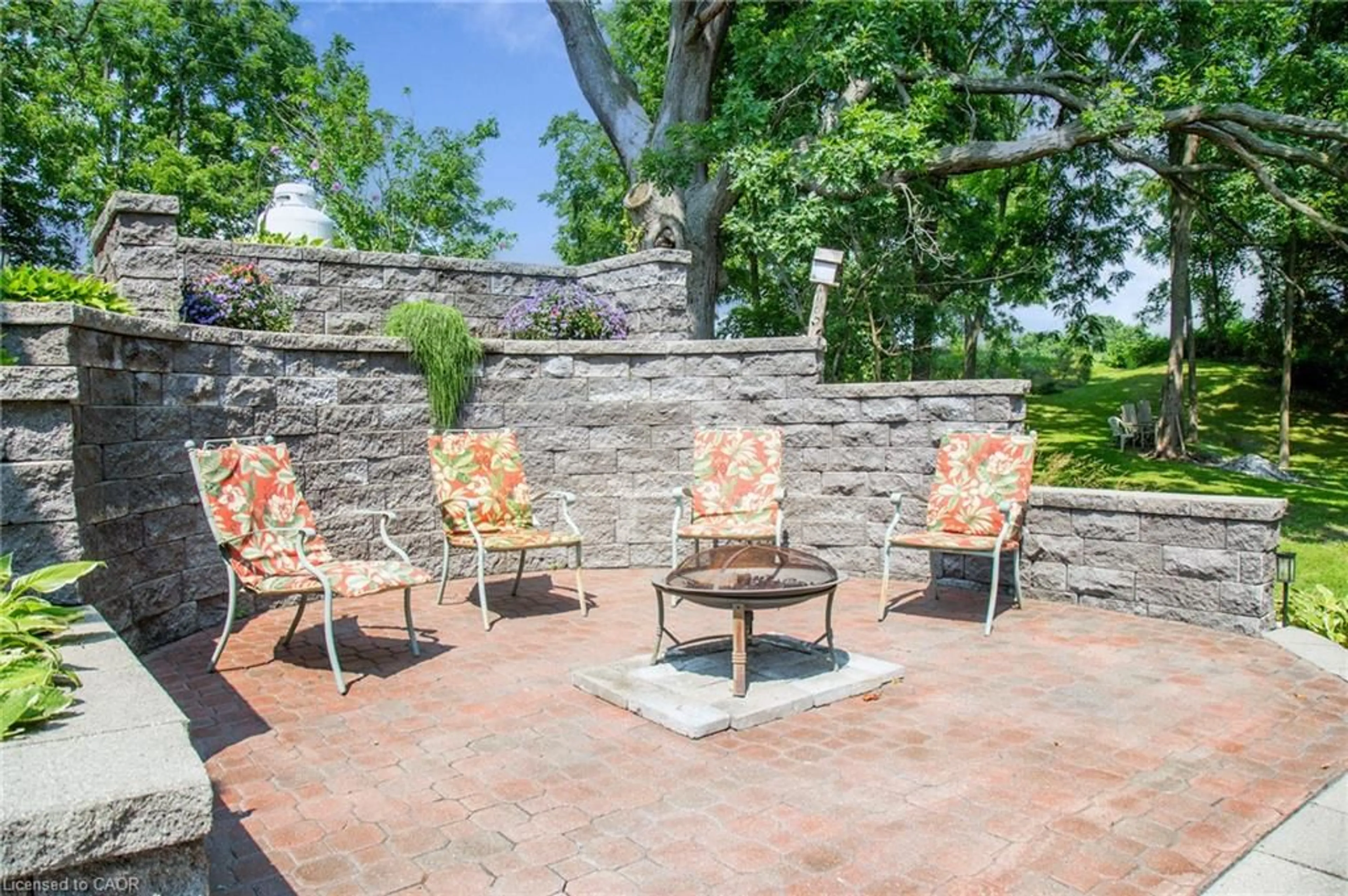 Patio, water/lake/river/ocean view for 40 United Church Rd, Vittoria Ontario N0E 1W0