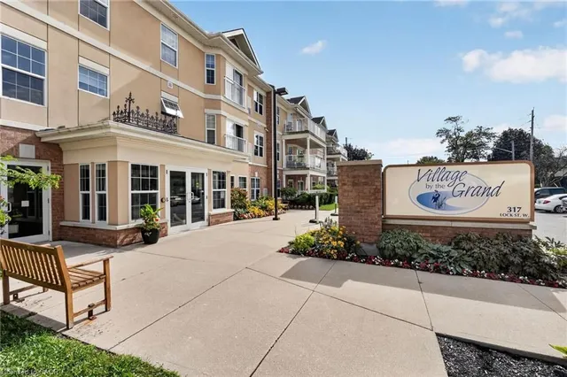 317 Lock St #113, Dunnville 2