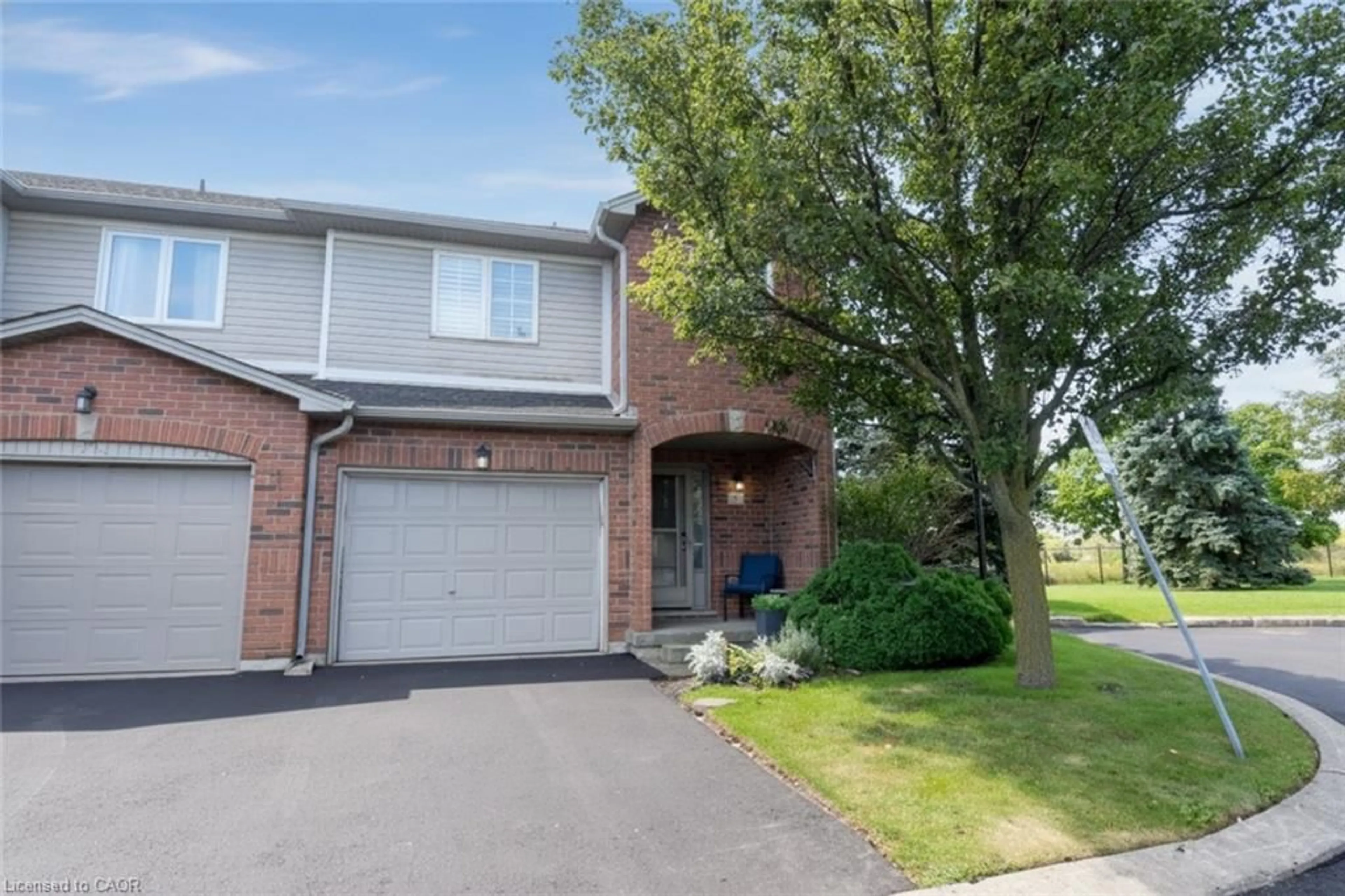 Home with brick exterior material, street for 800 Paramount Dr #56, Stoney Creek Ontario L8J 3V8