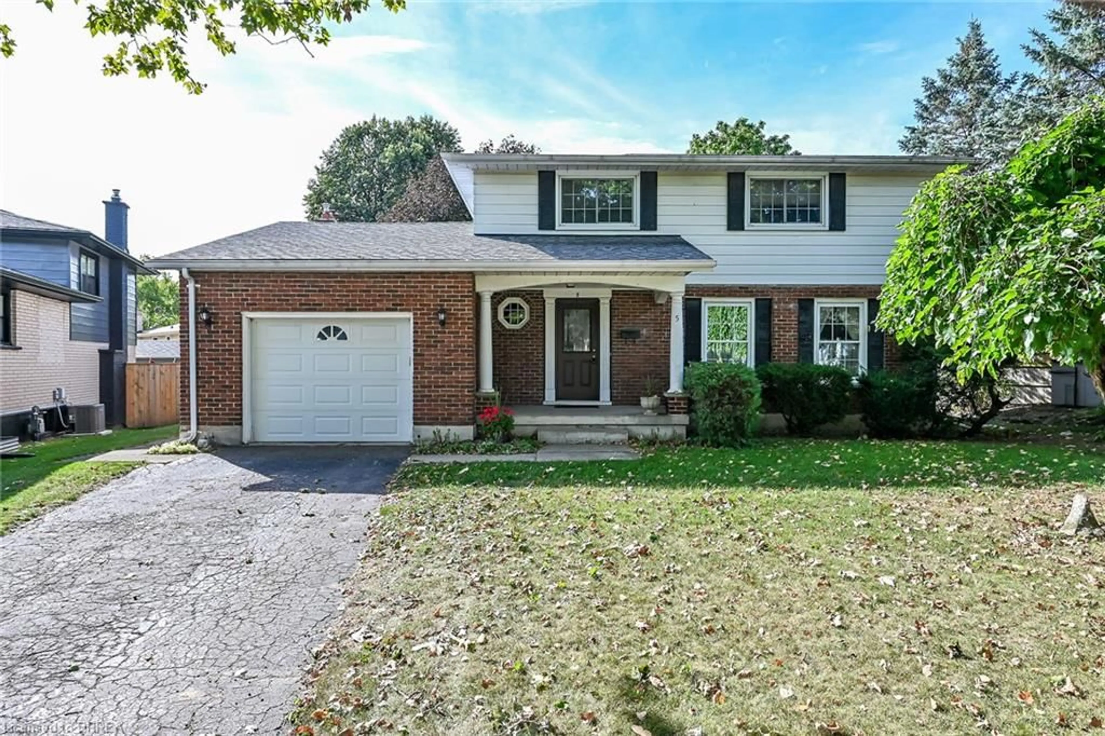 Home with brick exterior material, street for 5 Rathbun Pl, Brantford Ontario N3R 1K4