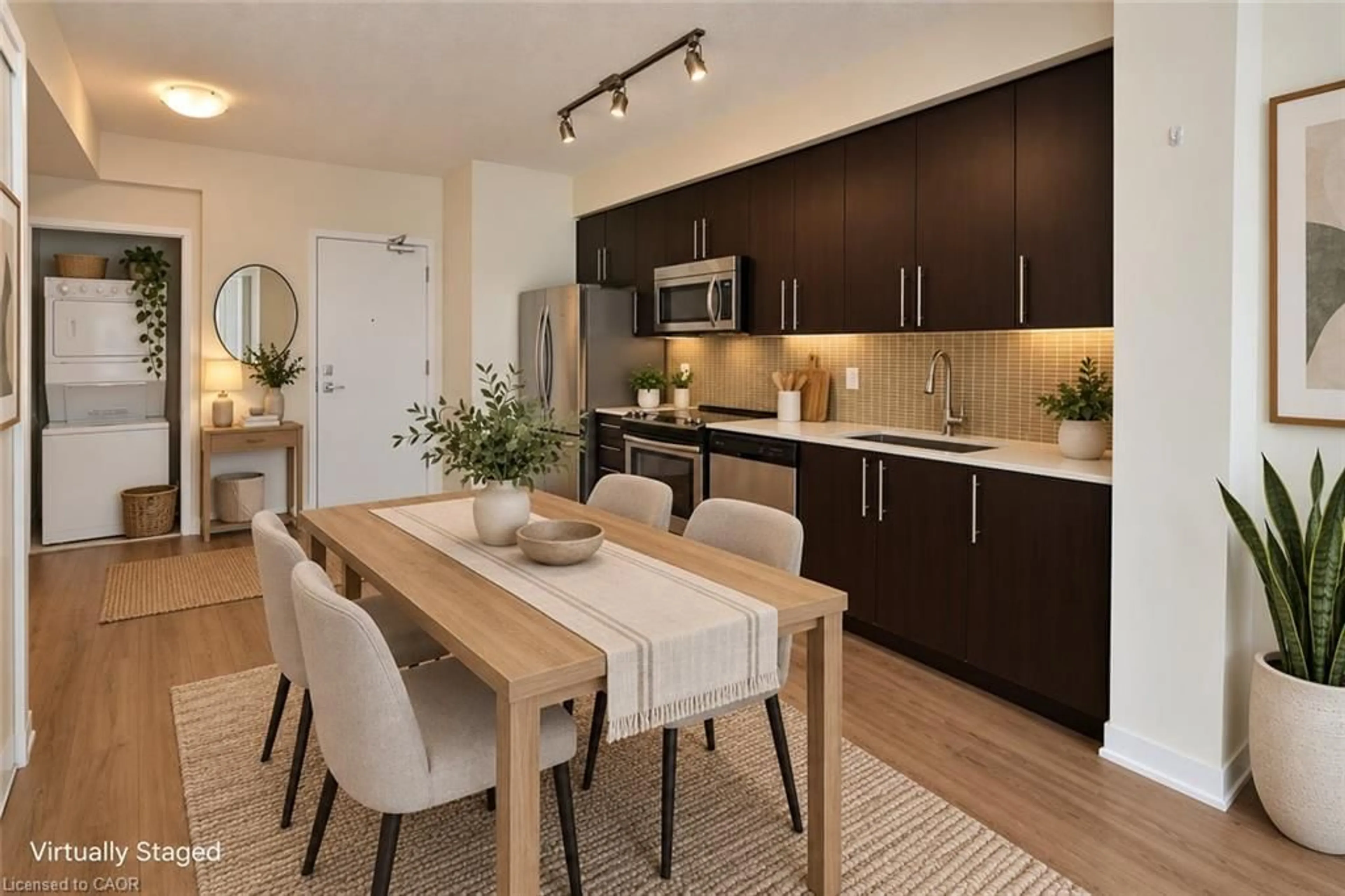 Open concept kitchen, wood/laminate floor for 510 Curran Pl #2005, Mississauga Ontario L5B 0J8