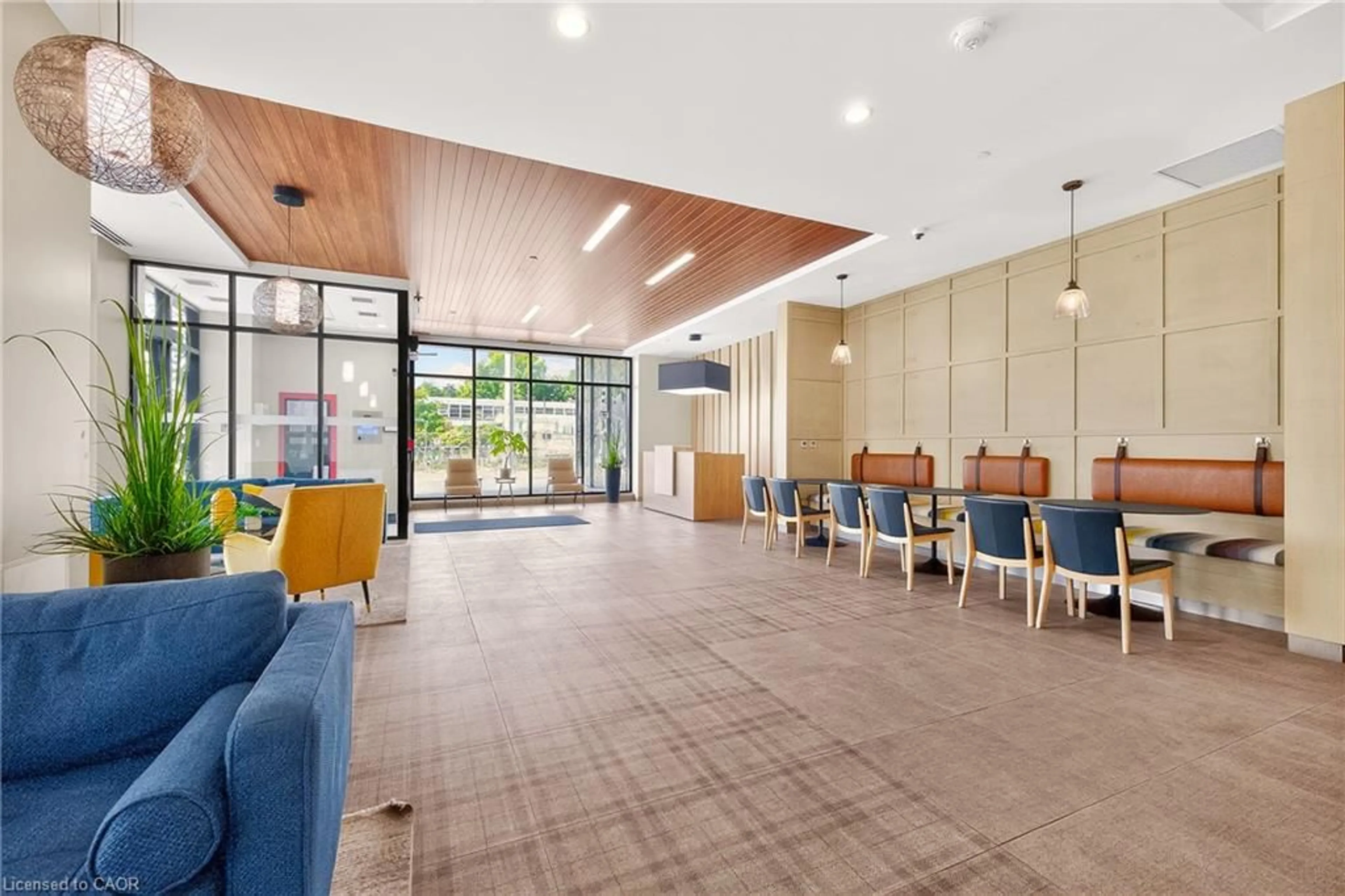 Lobby for 108 Garment St #1510, Kitchener Ontario N2G 0E2